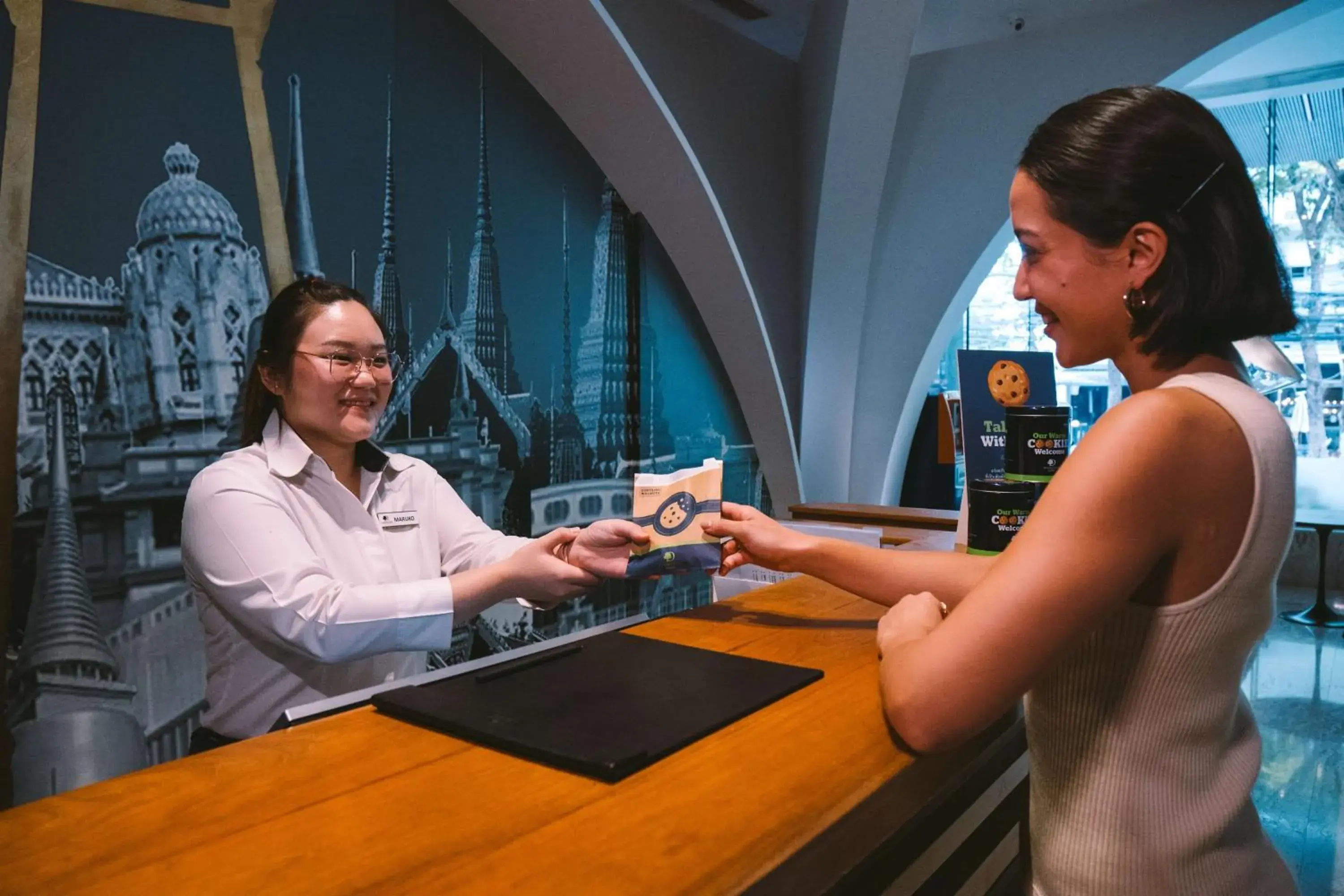 Dining area in DoubleTree by Hilton Sukhumvit Bangkok Dining area in DoubleTree by Hilton Sukhumvit Bangkok
