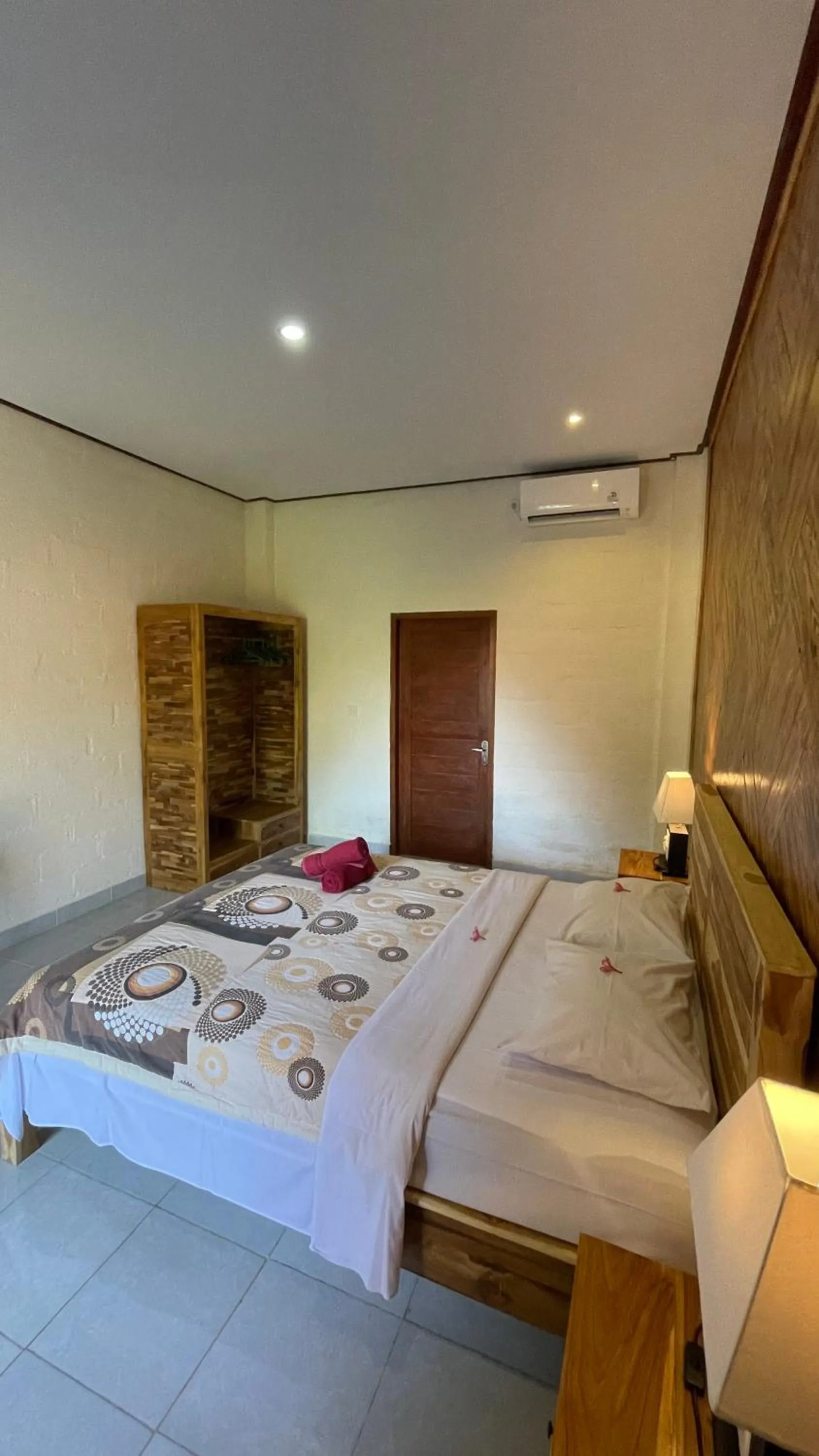 Bed in Satria Bungalow