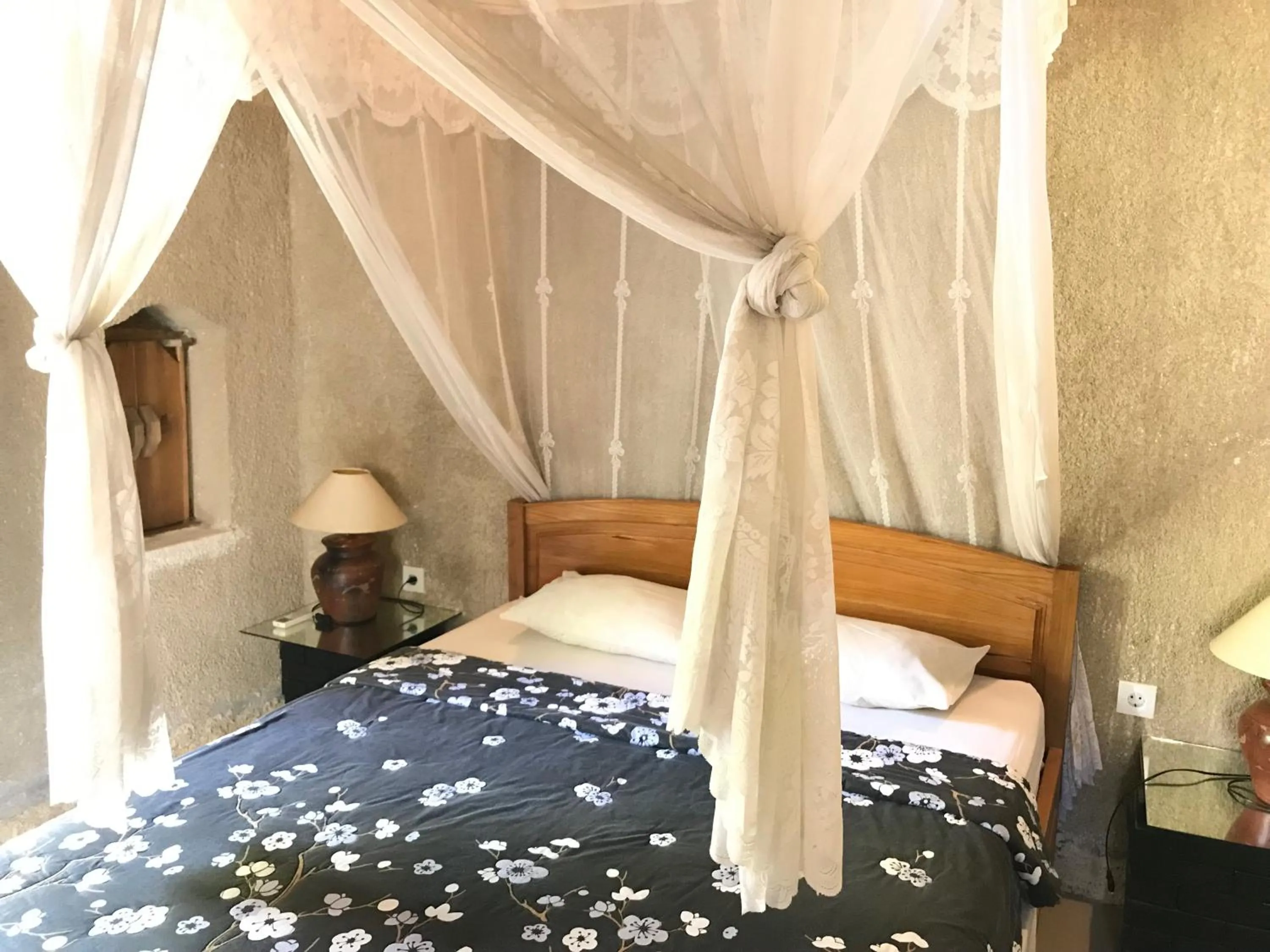 Bedroom, Bed in Satria Bungalow