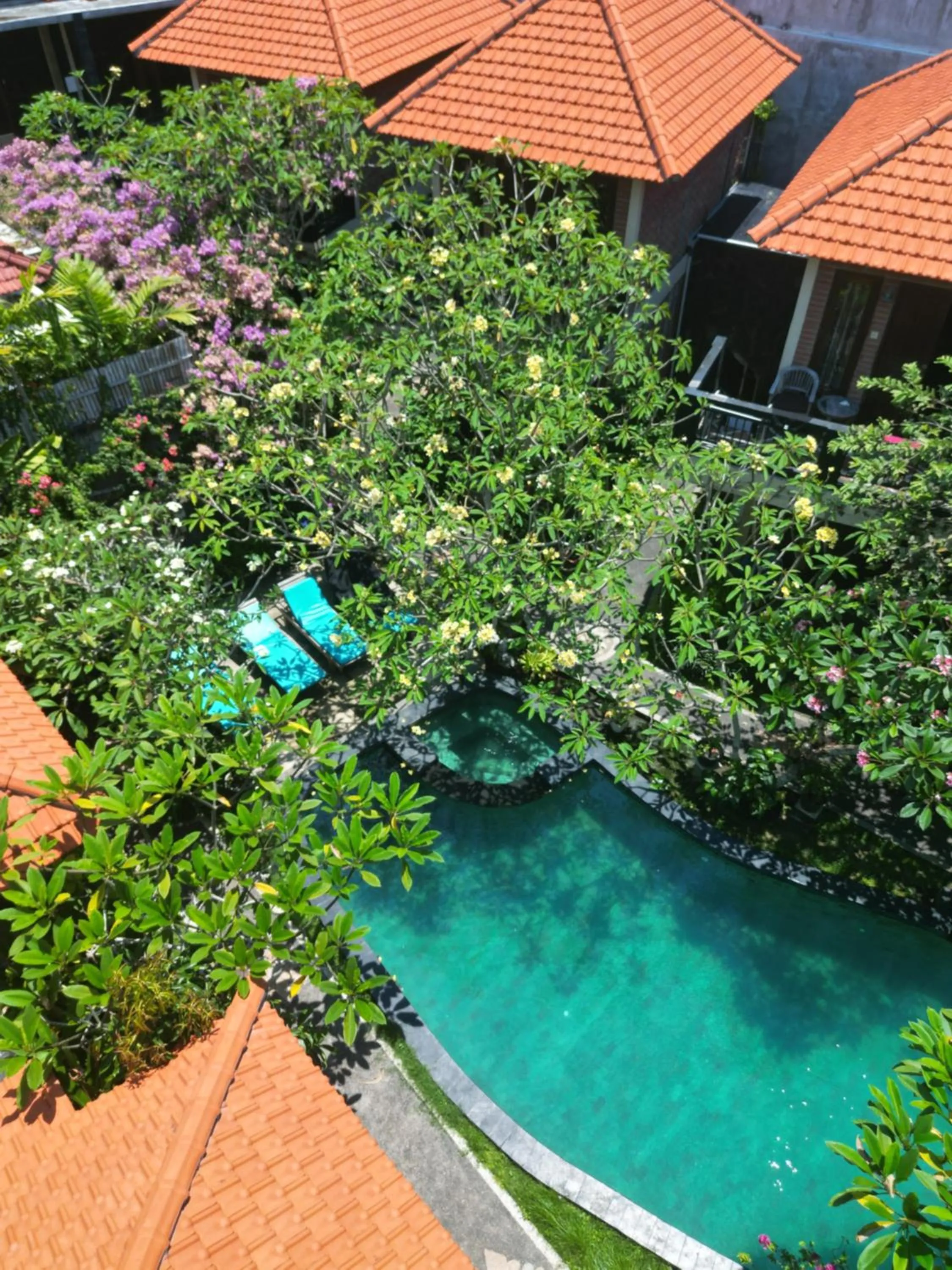Day in Satria Bungalow