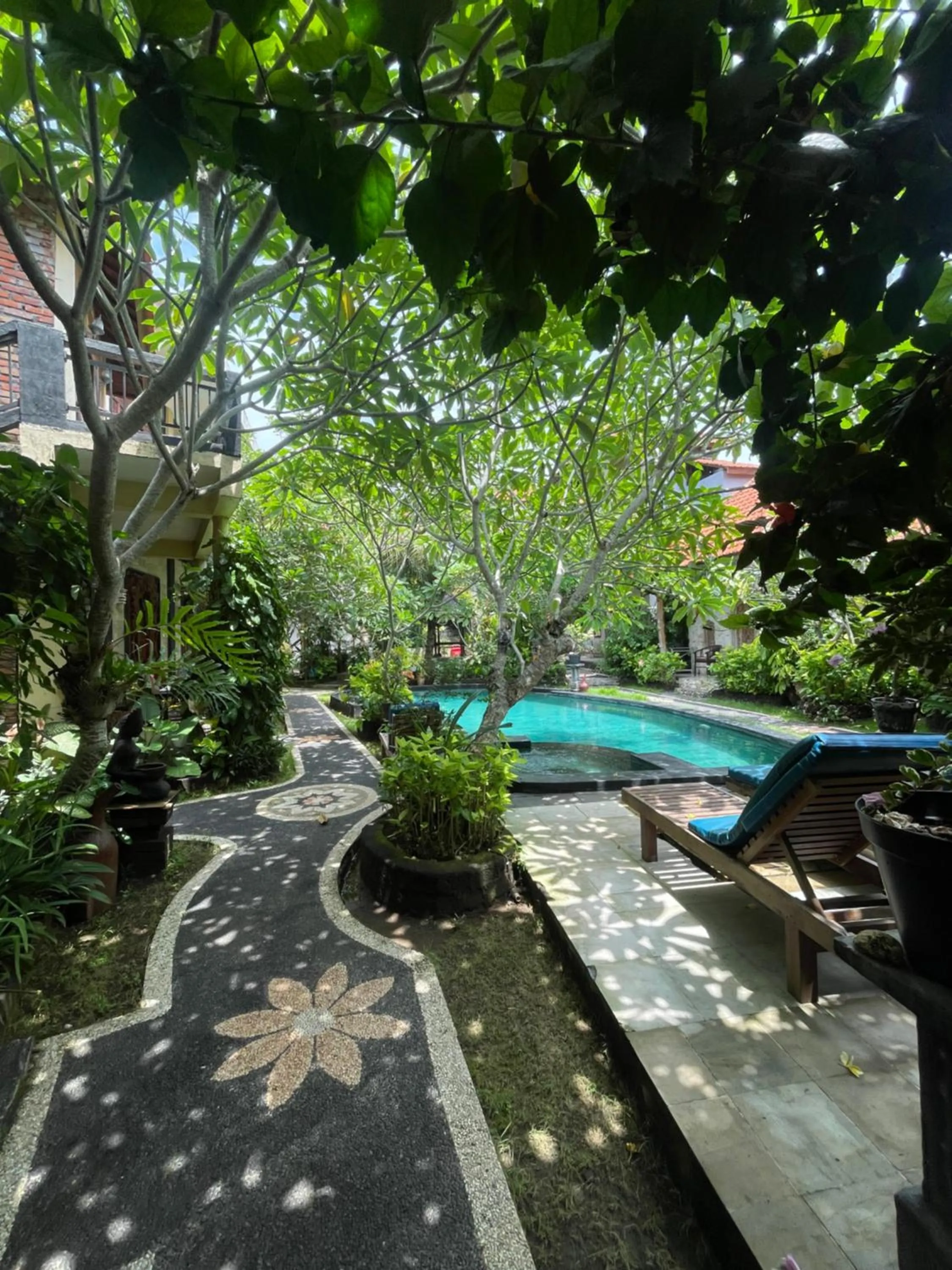 Swimming pool in Satria Bungalow