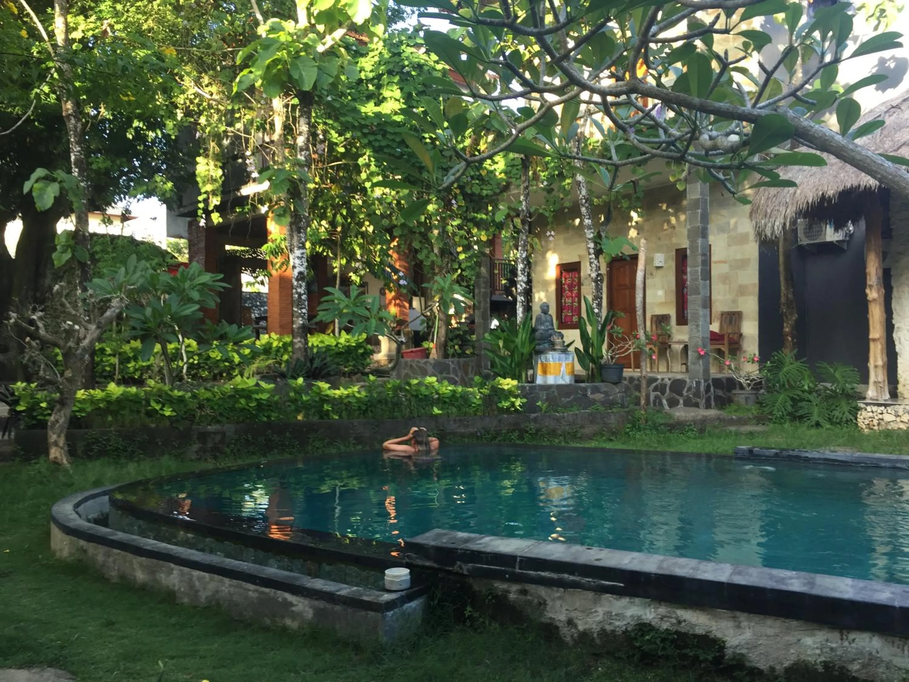 Swimming pool in Satria Bungalow
