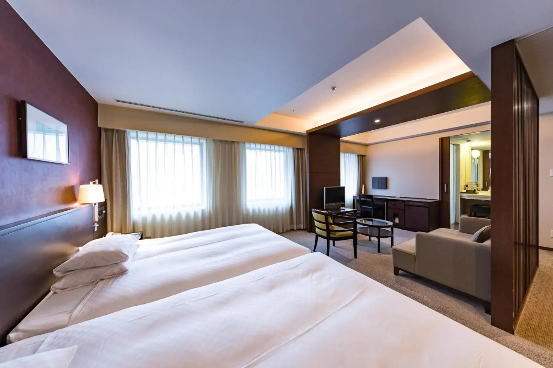 Bed in Centrair Hotel Bed in Centrair Hotel