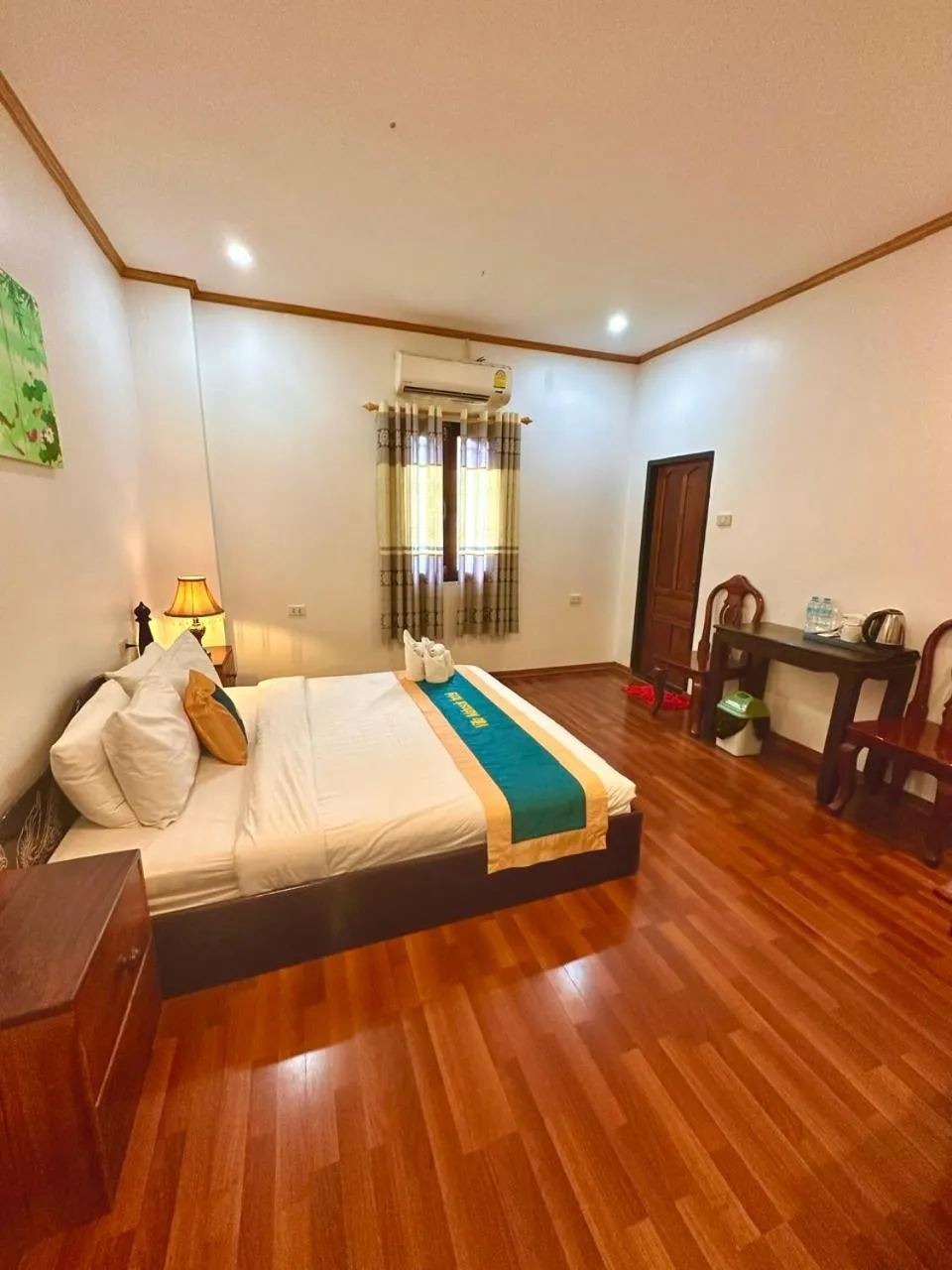 Bed in Villa Mahasok hotel