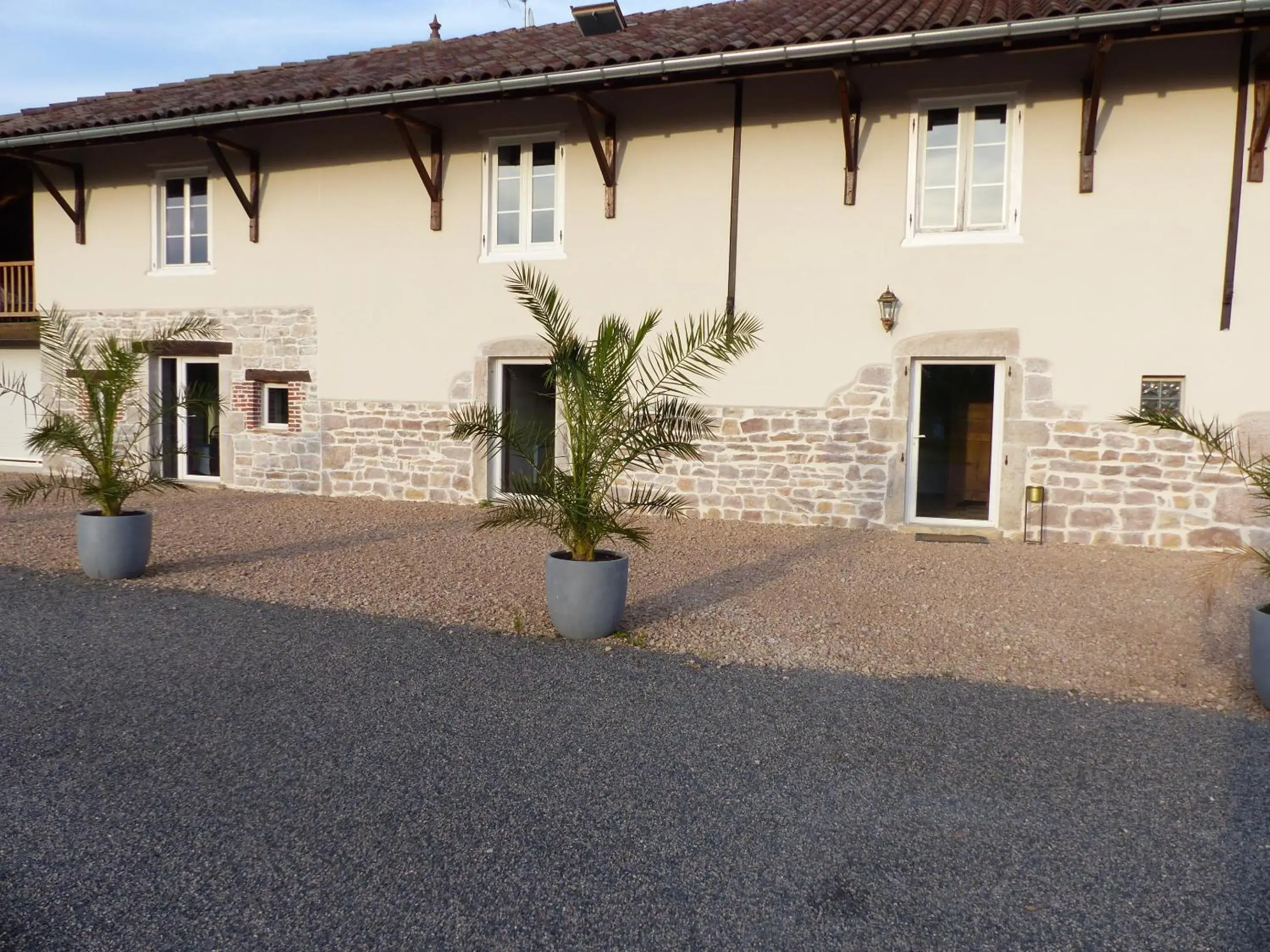Property building in Gites Domaine de la Rochere Property building in Gites Domaine de la Rochere