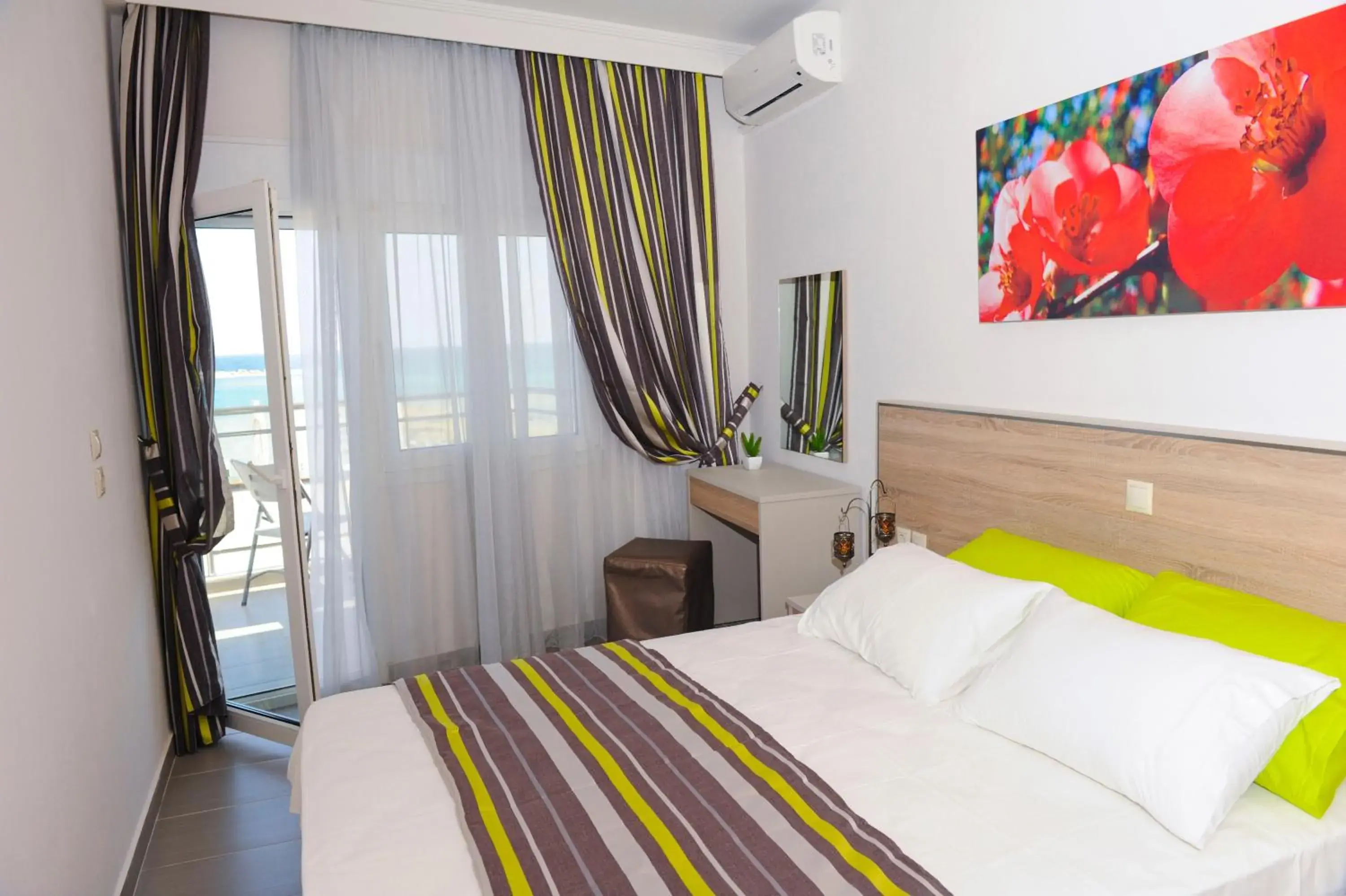Studio with Sea View (3 Adults) in Hotel Asterias Studio with Sea View (3 Adults) in Hotel Asterias