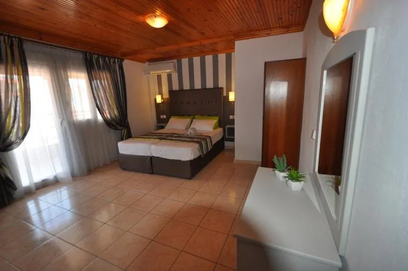 Bed in Hotel Asterias