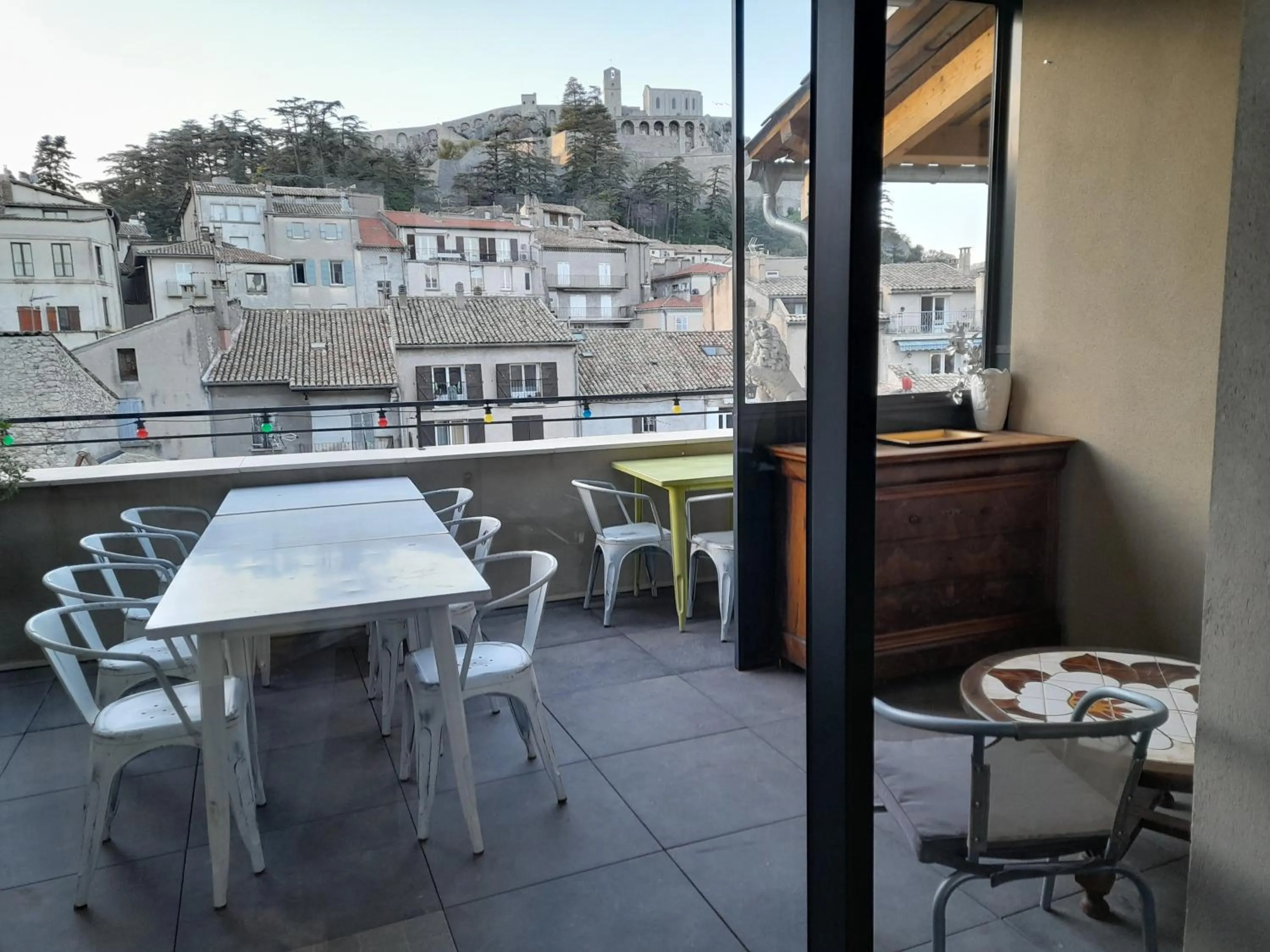 Balcony/Terrace in Les MIRABELLES chambres d'hôtes