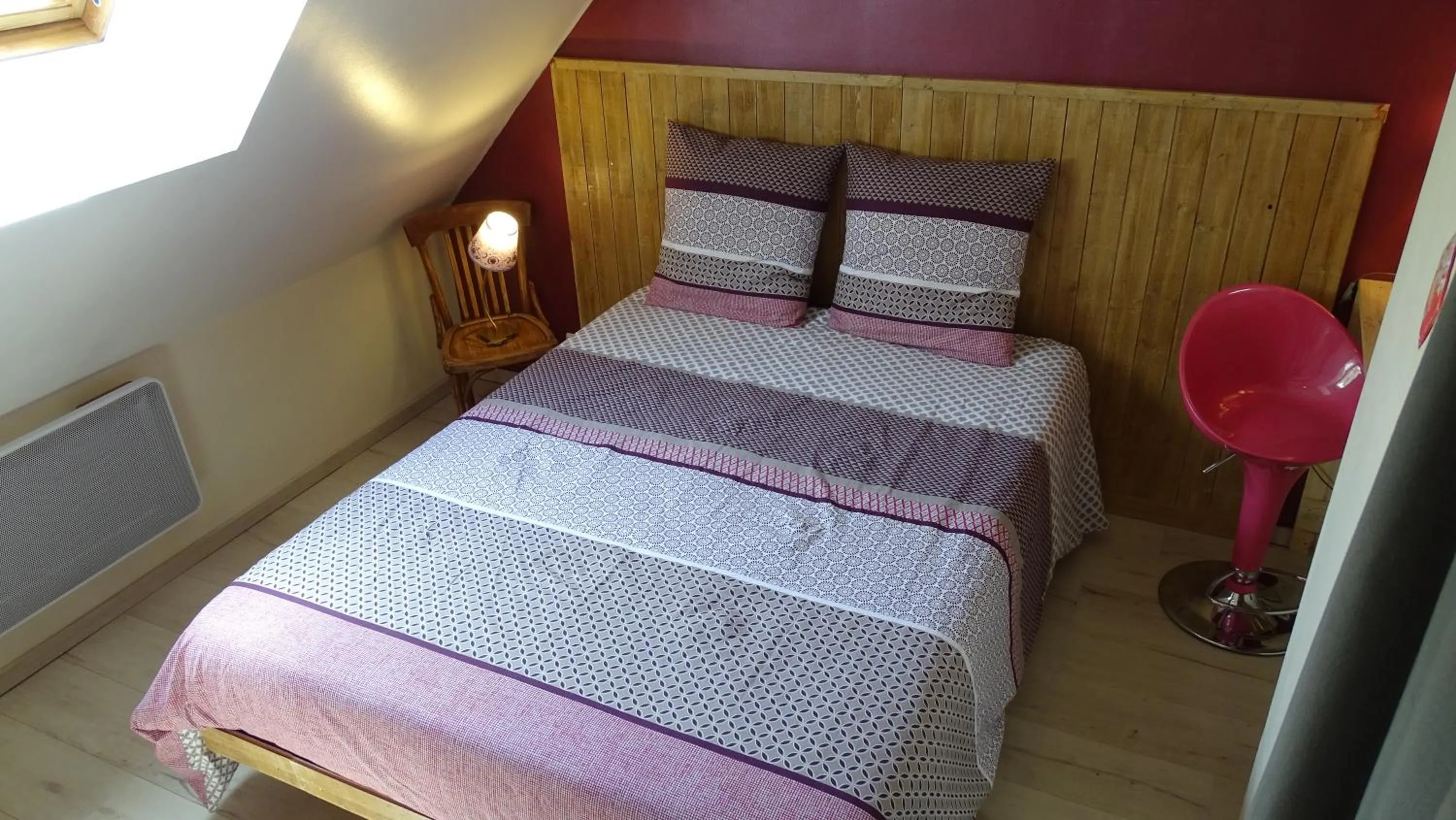 Bed in Chambres de Monthéard