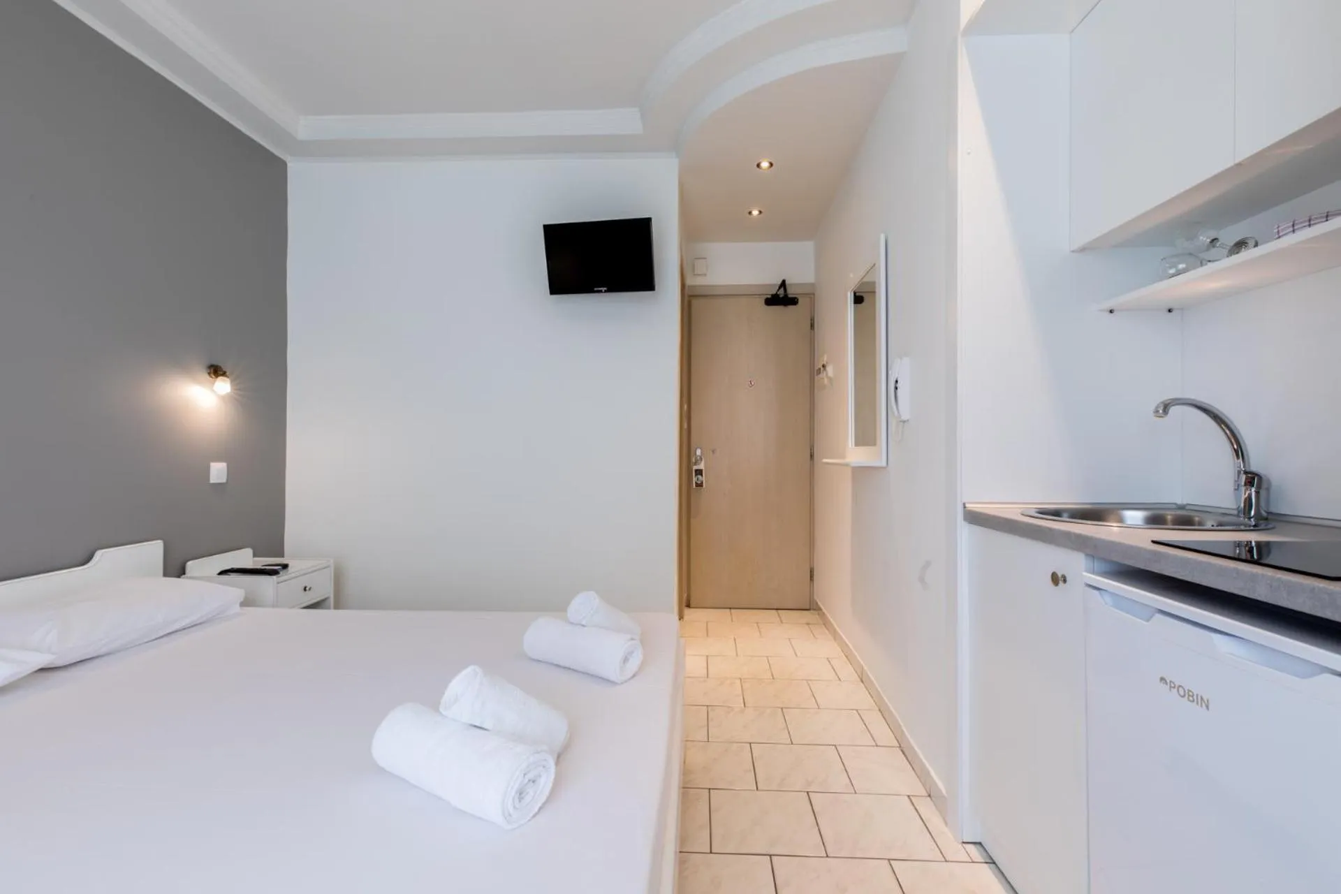 Photo of the whole room, Bed in Hotel Melissanthi