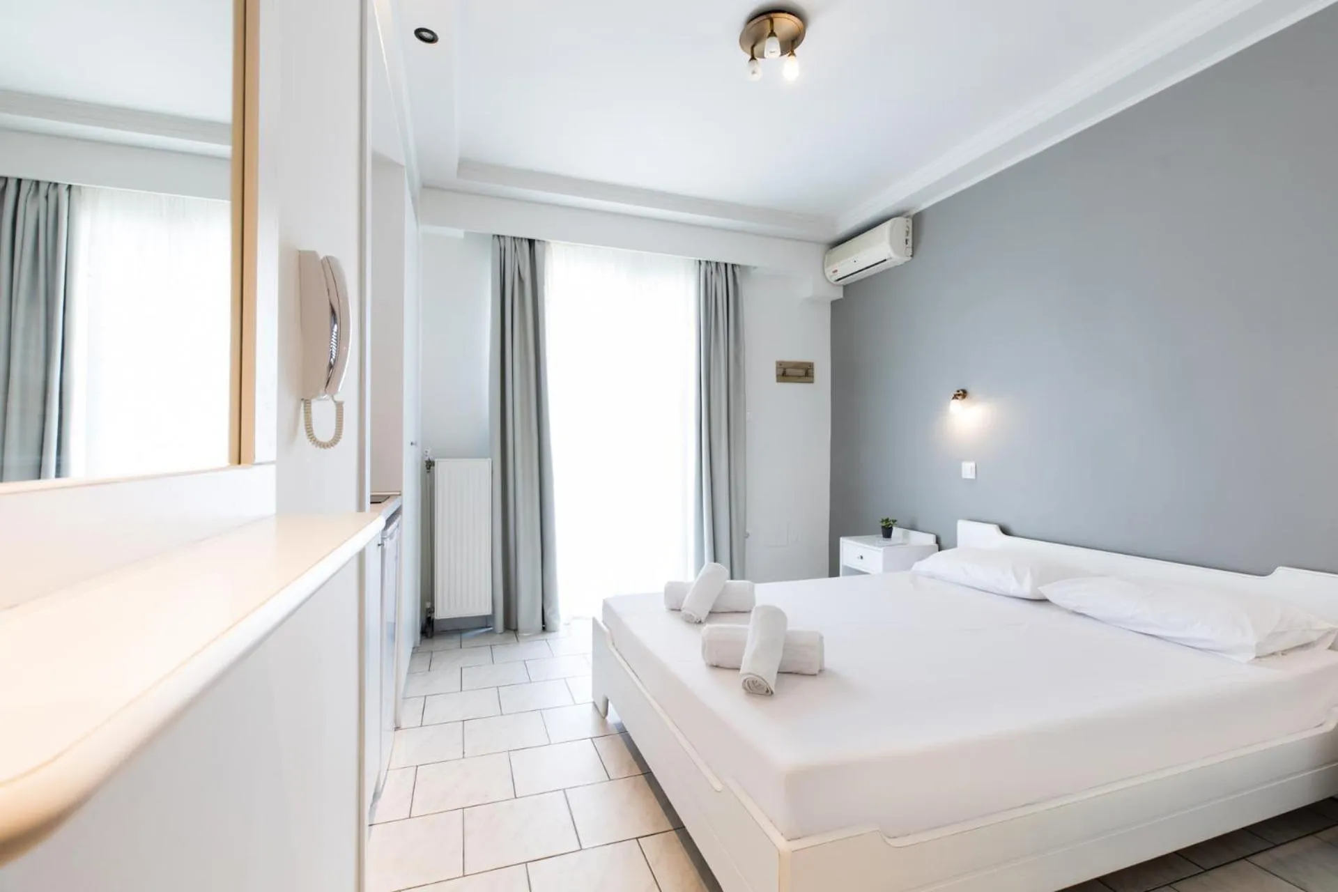 Photo of the whole room, Bed in Hotel Melissanthi