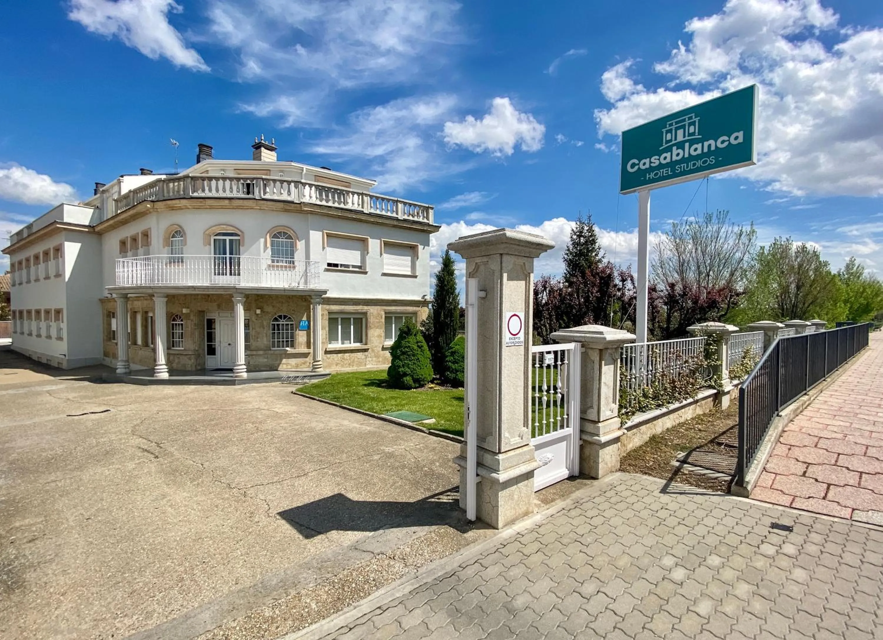 Property building in Casablanca Hotel Studios