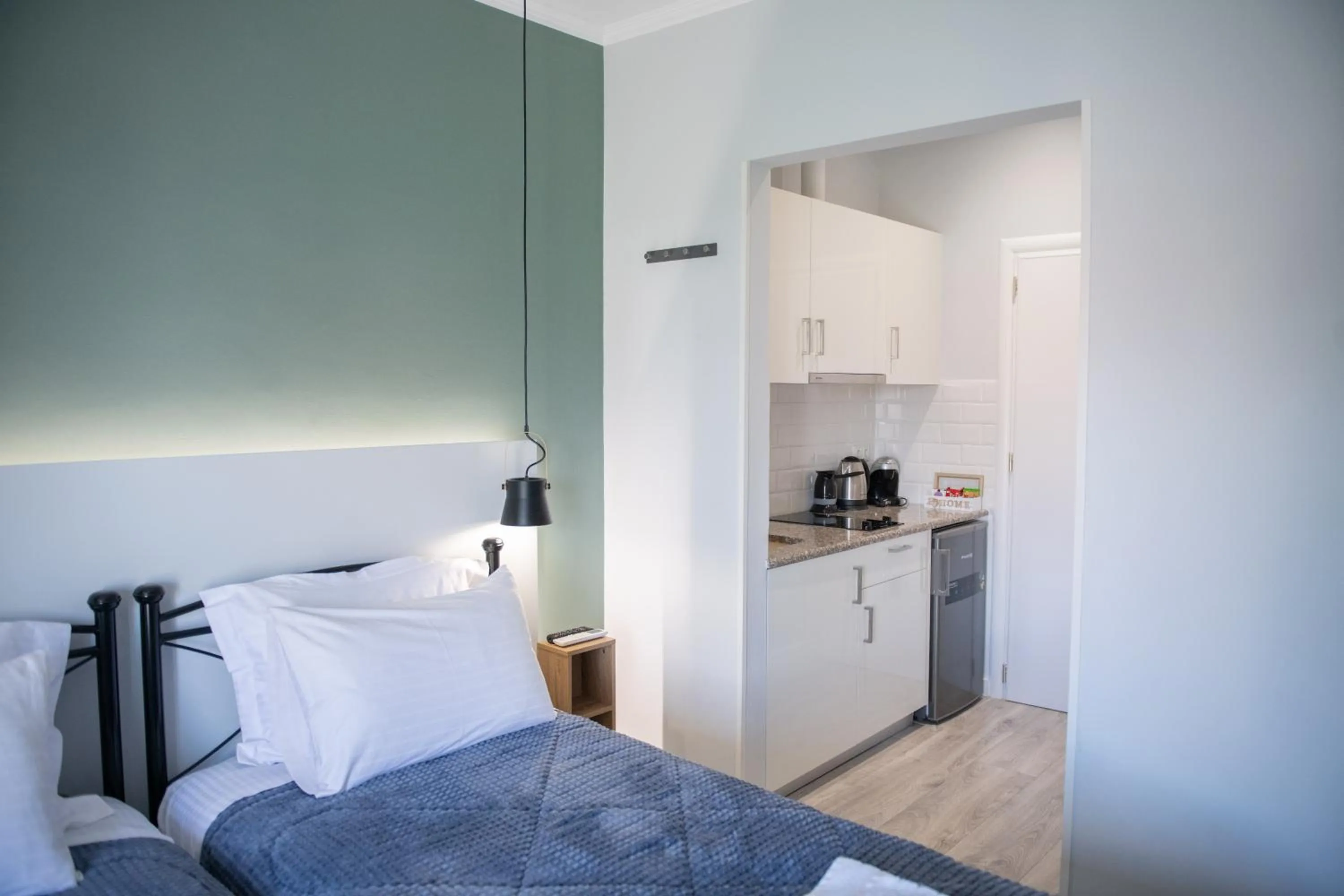 Bed in Diamanti Studios