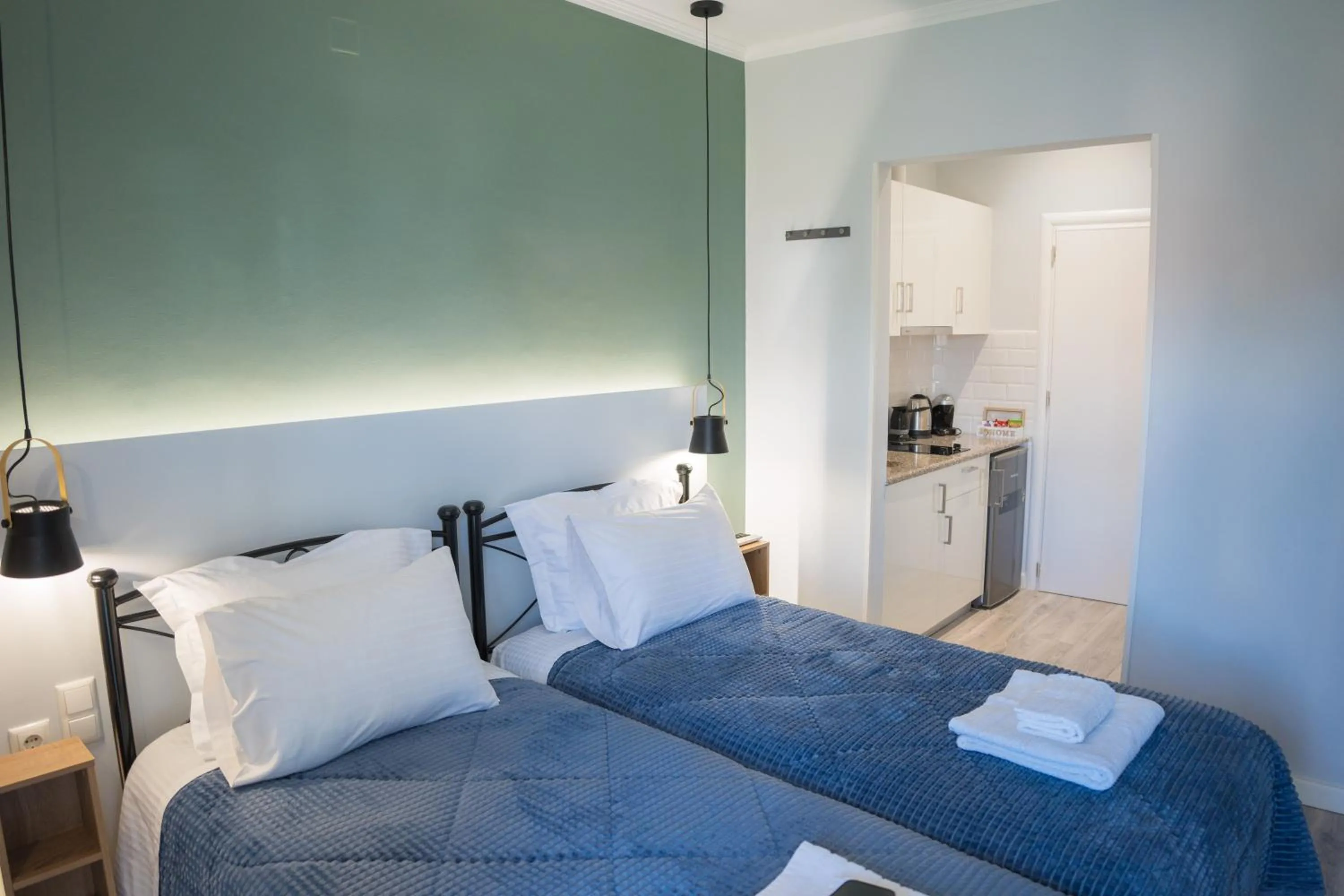 Bed in Diamanti Studios