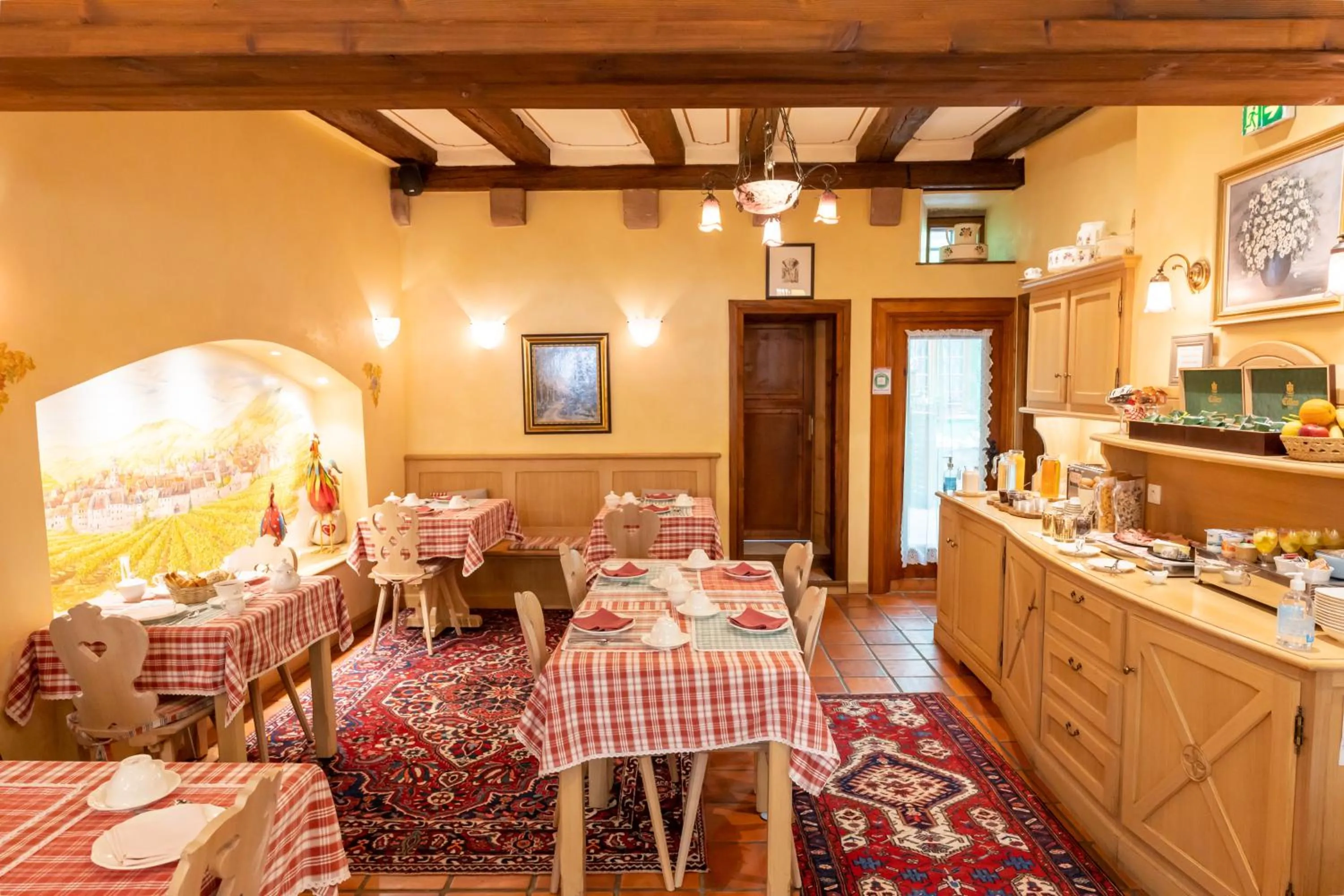 Breakfast in Hotel à l'Oriel