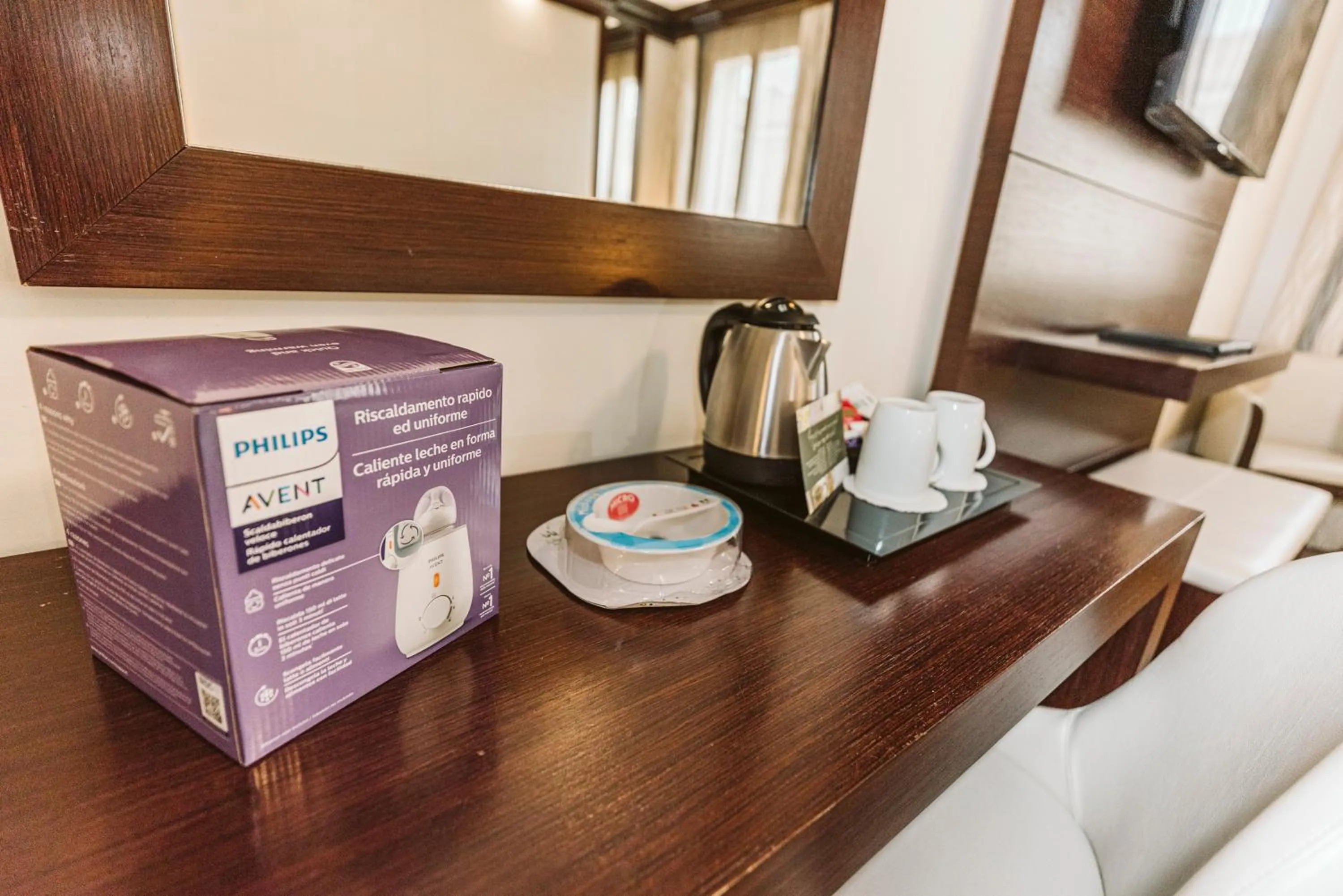 Coffee/tea facilities in Palazzo Bezzi Hotel