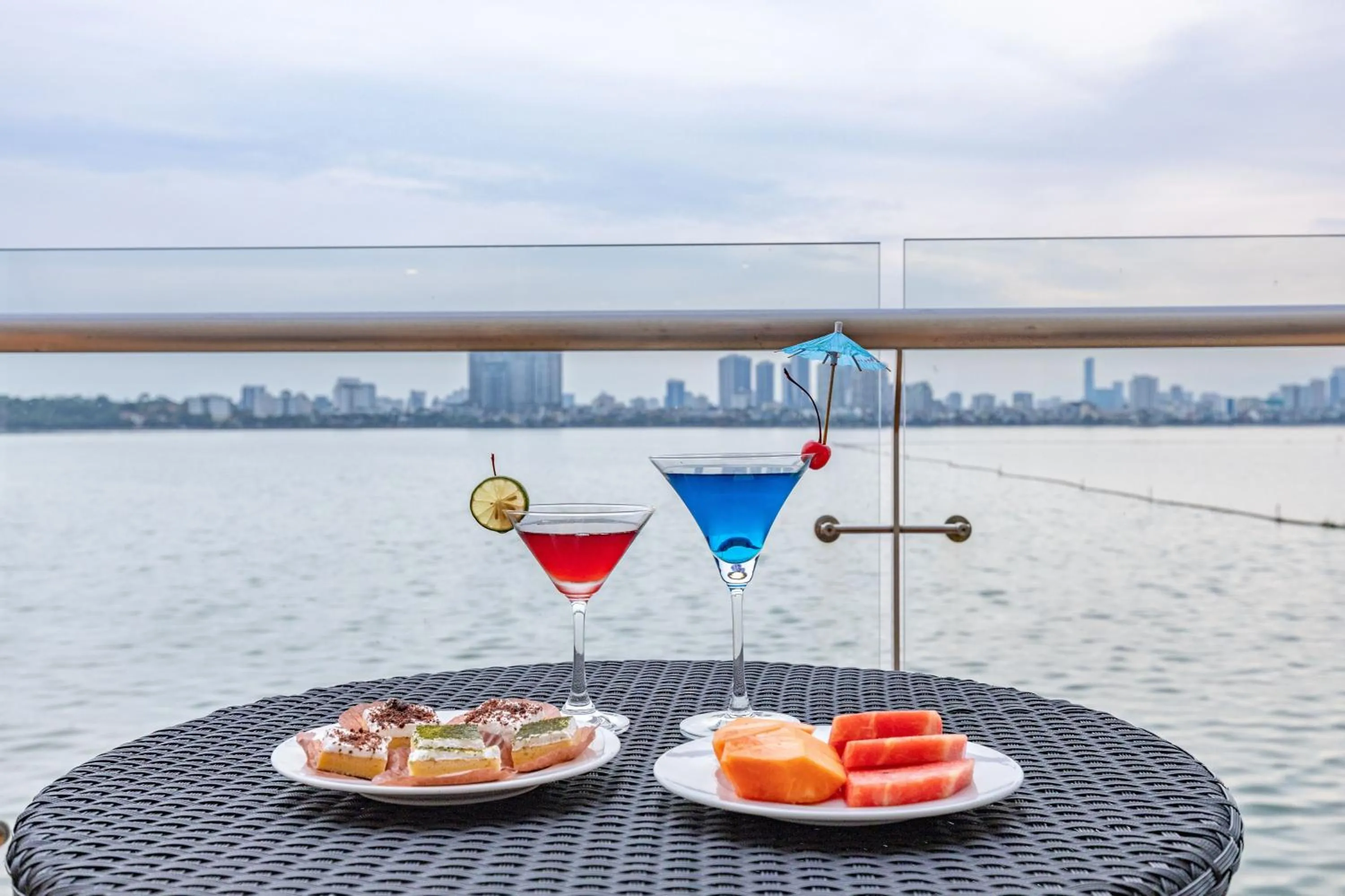 Restaurant/places to eat in Thang Loi Hotel Hanoi