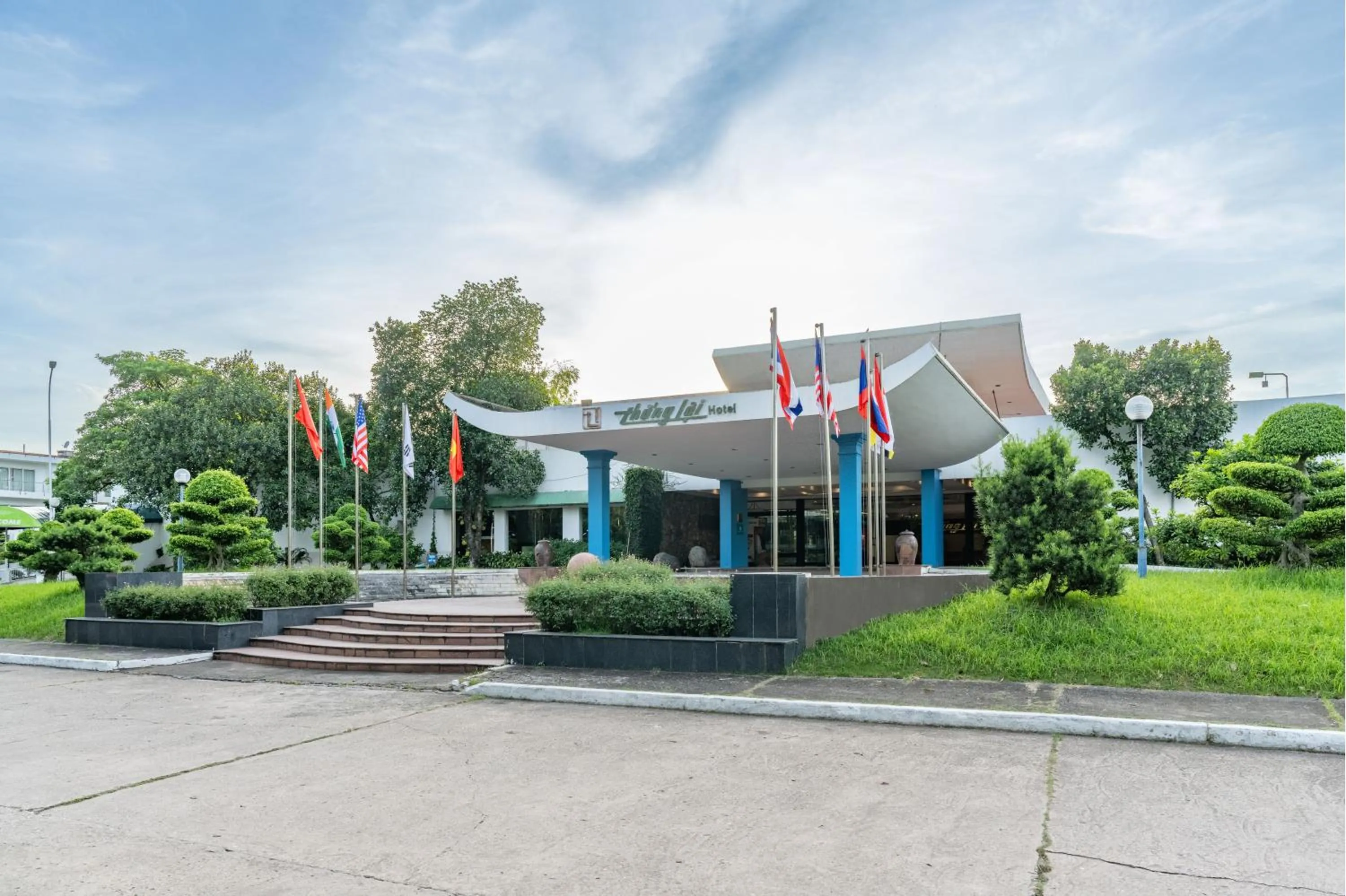 Property building in Thang Loi Hotel Hanoi