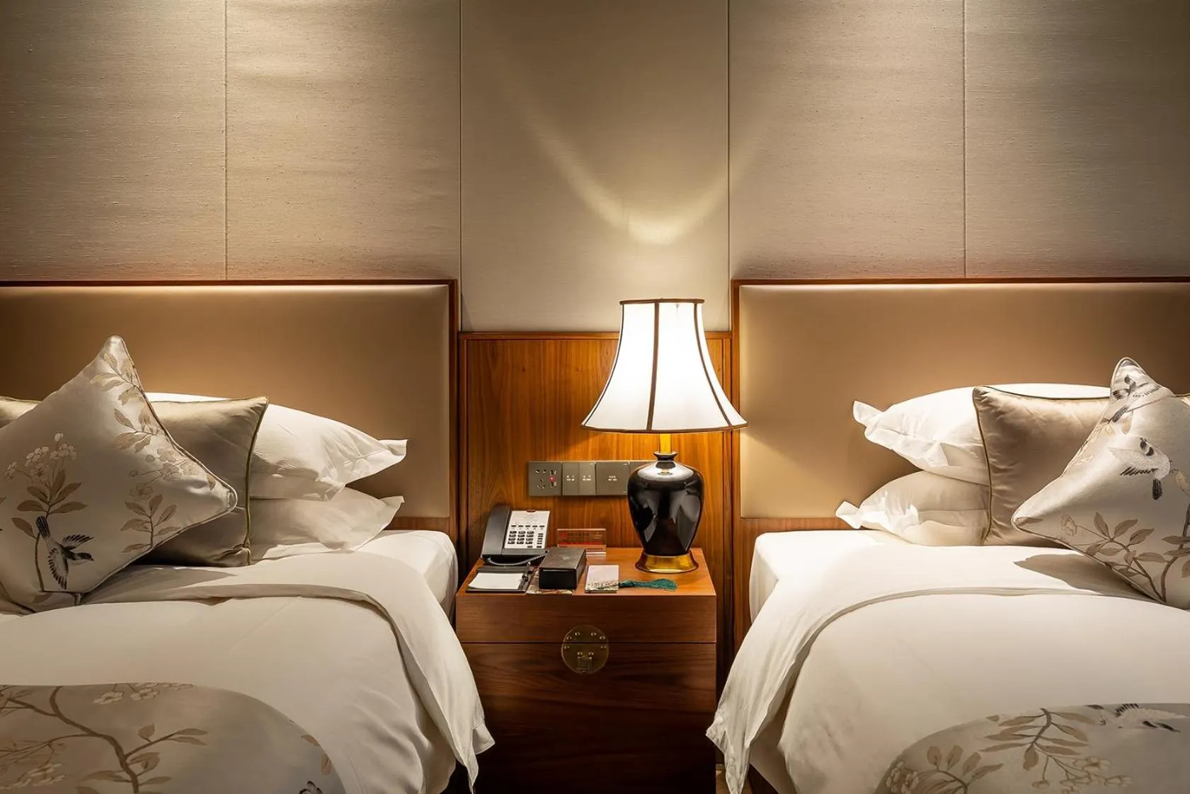 Bedroom, Bed in Narada ResortSpa Nanxun Giant