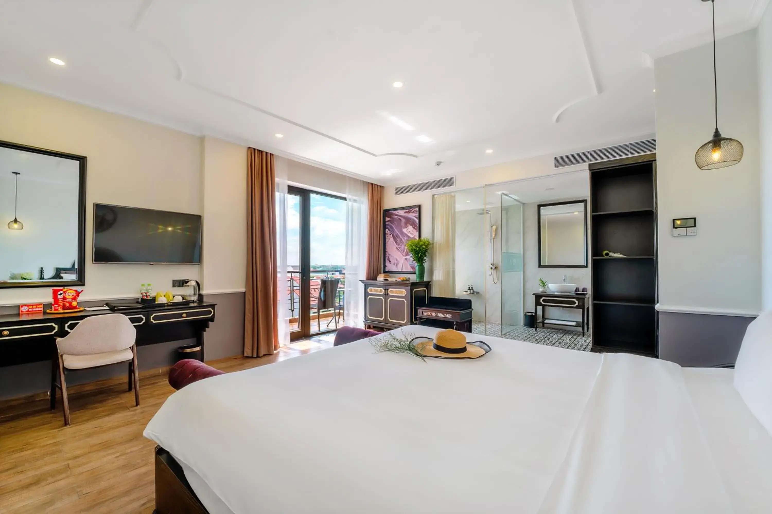 Bed in Athenia Hoi An Boutique Hotel & Spa Bed in Athenia Hoi An Boutique Hotel & Spa