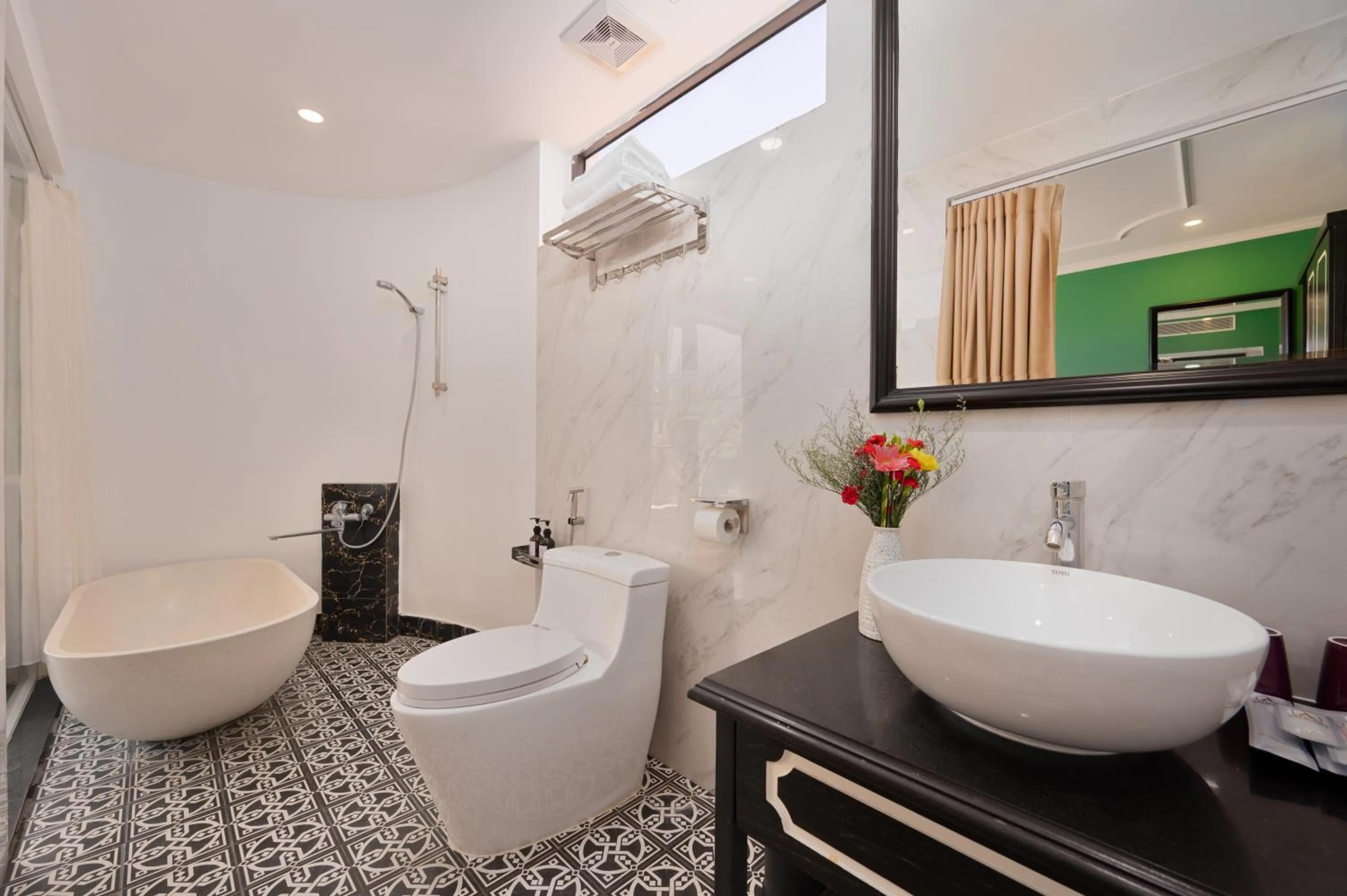 Toilet in Athenia Hoi An Boutique Hotel & Spa