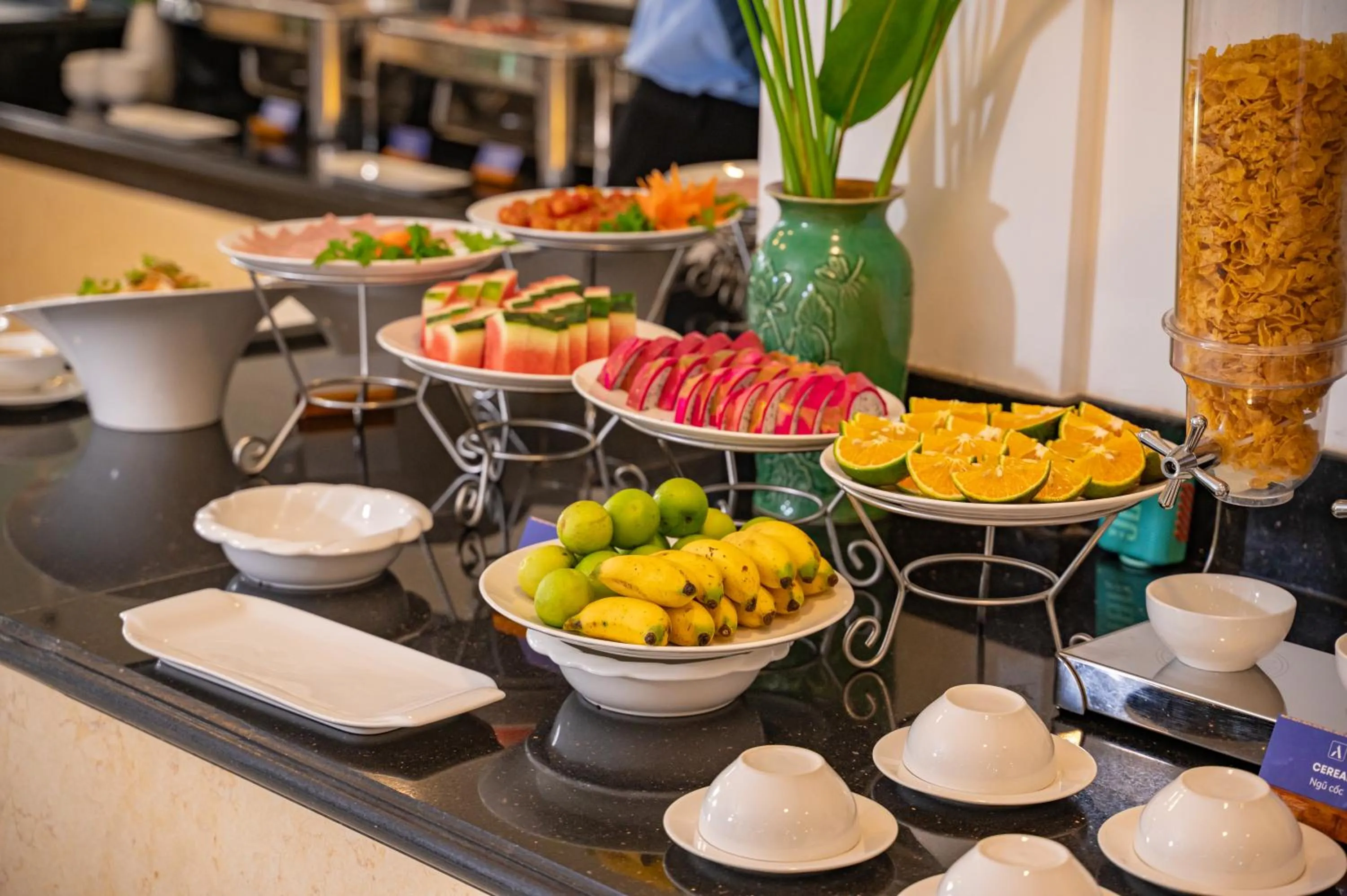 Restaurant/places to eat in Athenia Hoi An Boutique Hotel & Spa