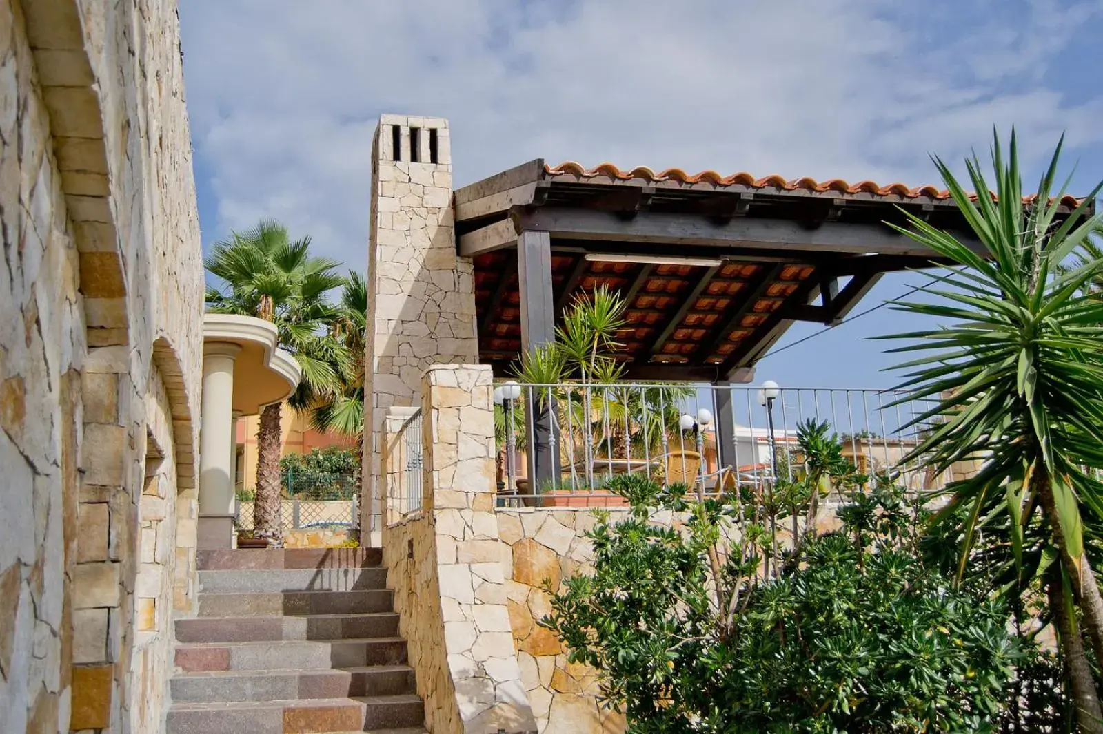 Property building in Hotel Libyssonis Property building in Hotel Libyssonis