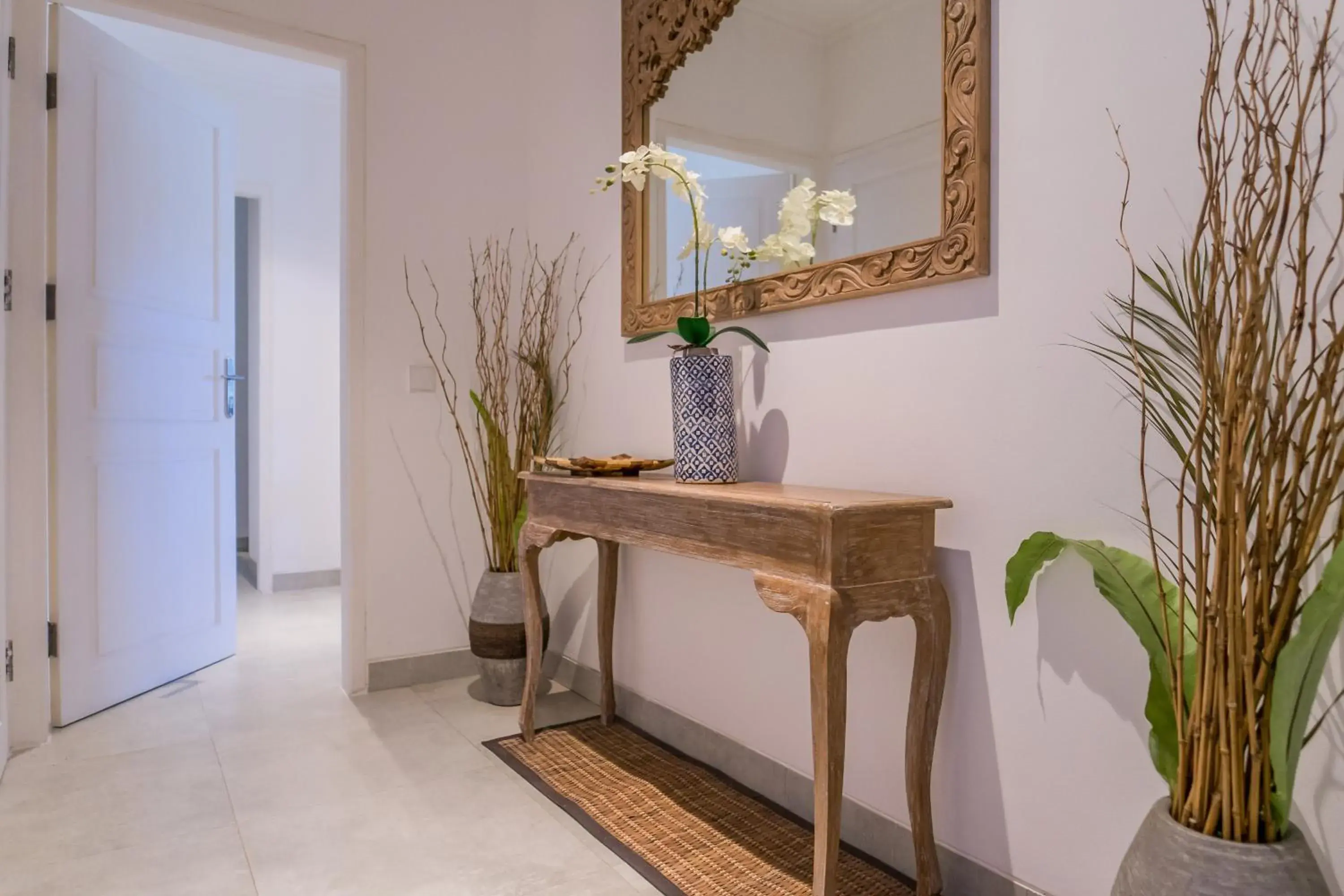 Property building in Umalas Suites Property building in Umalas Suites