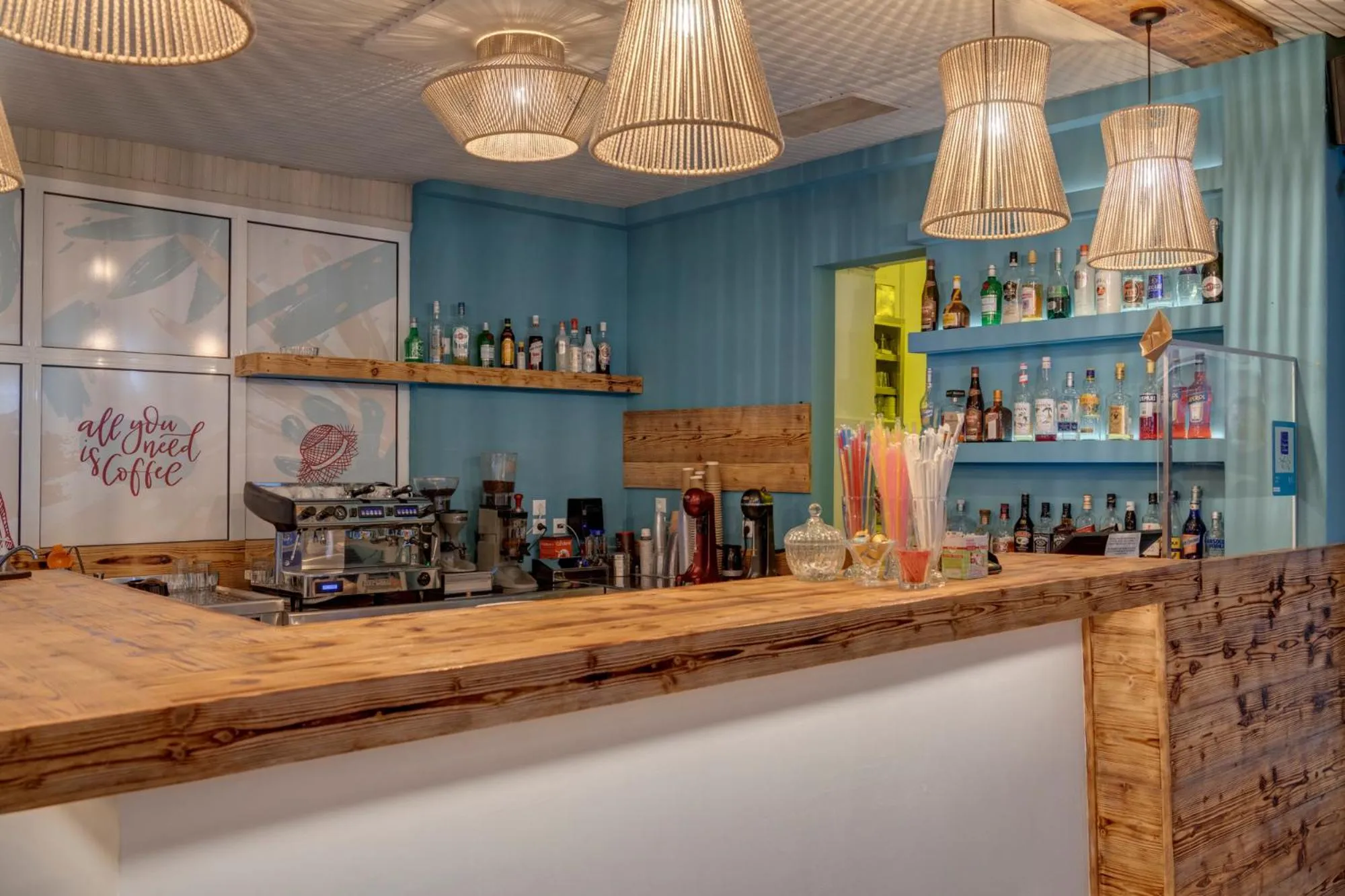 Coffee/tea facilities in Hotel Kamelo