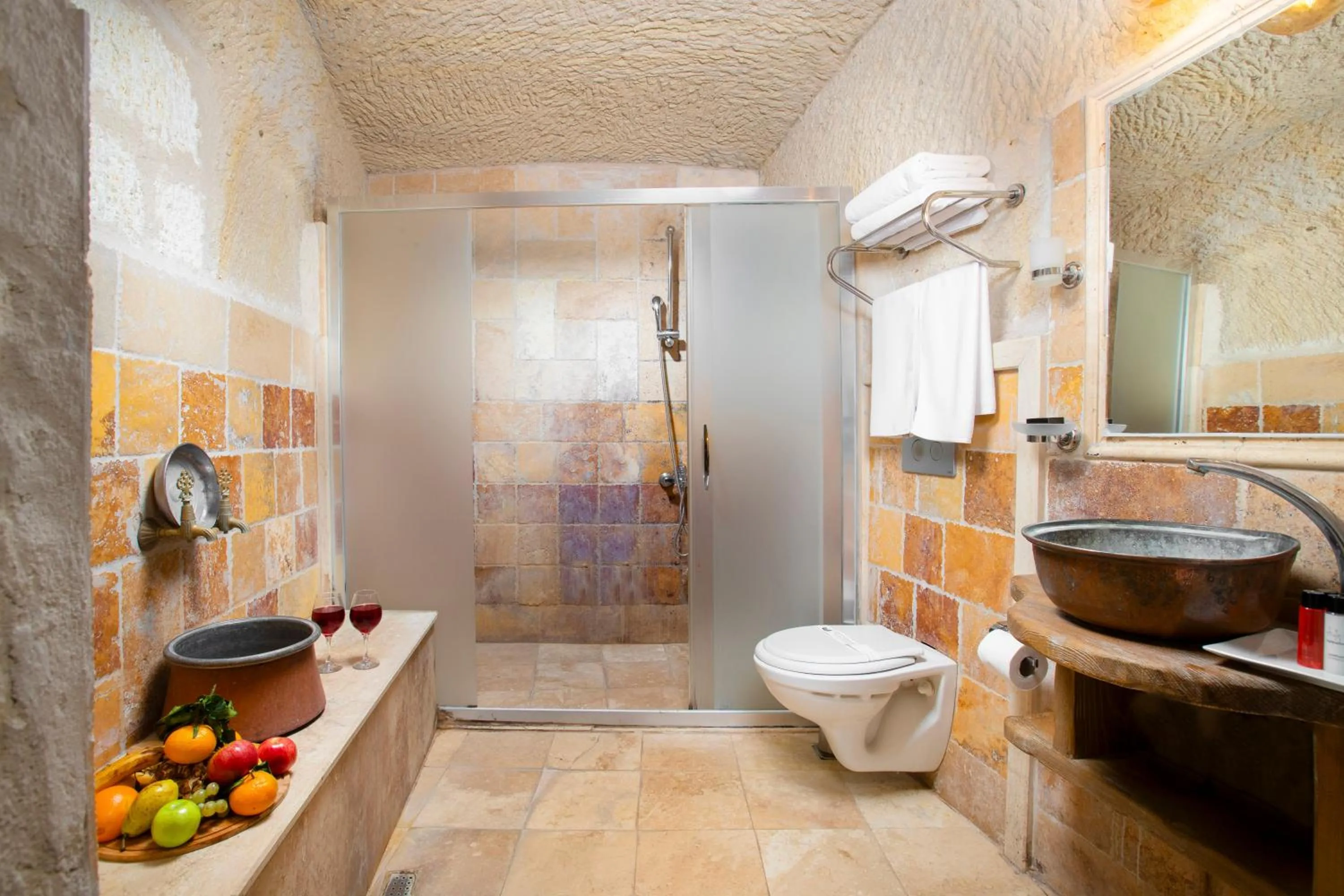 Shower in Garden Inn Cappadocia