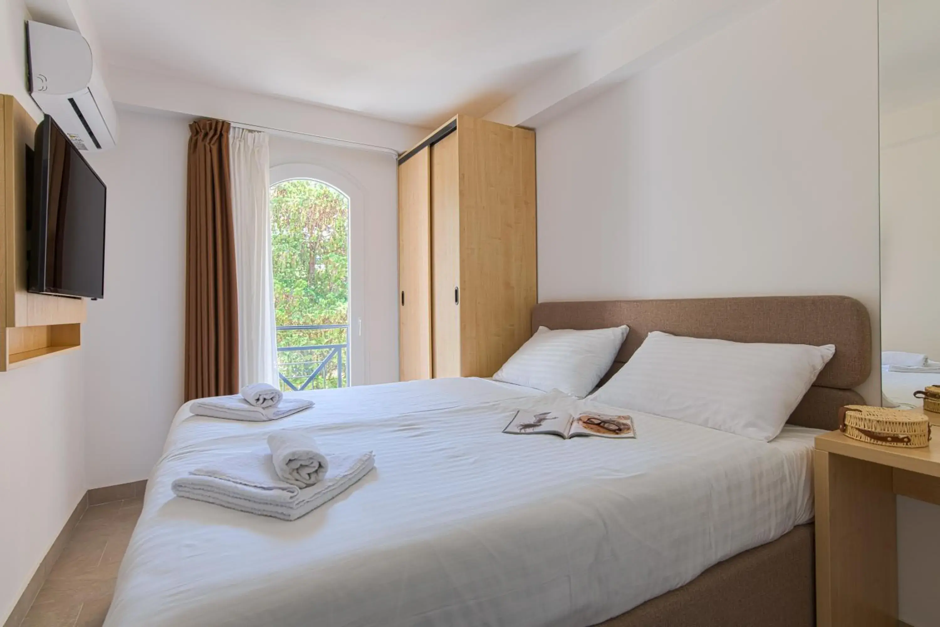 Double Room - single occupancy in Hotel Delfin Double Room - single occupancy in Hotel Delfin