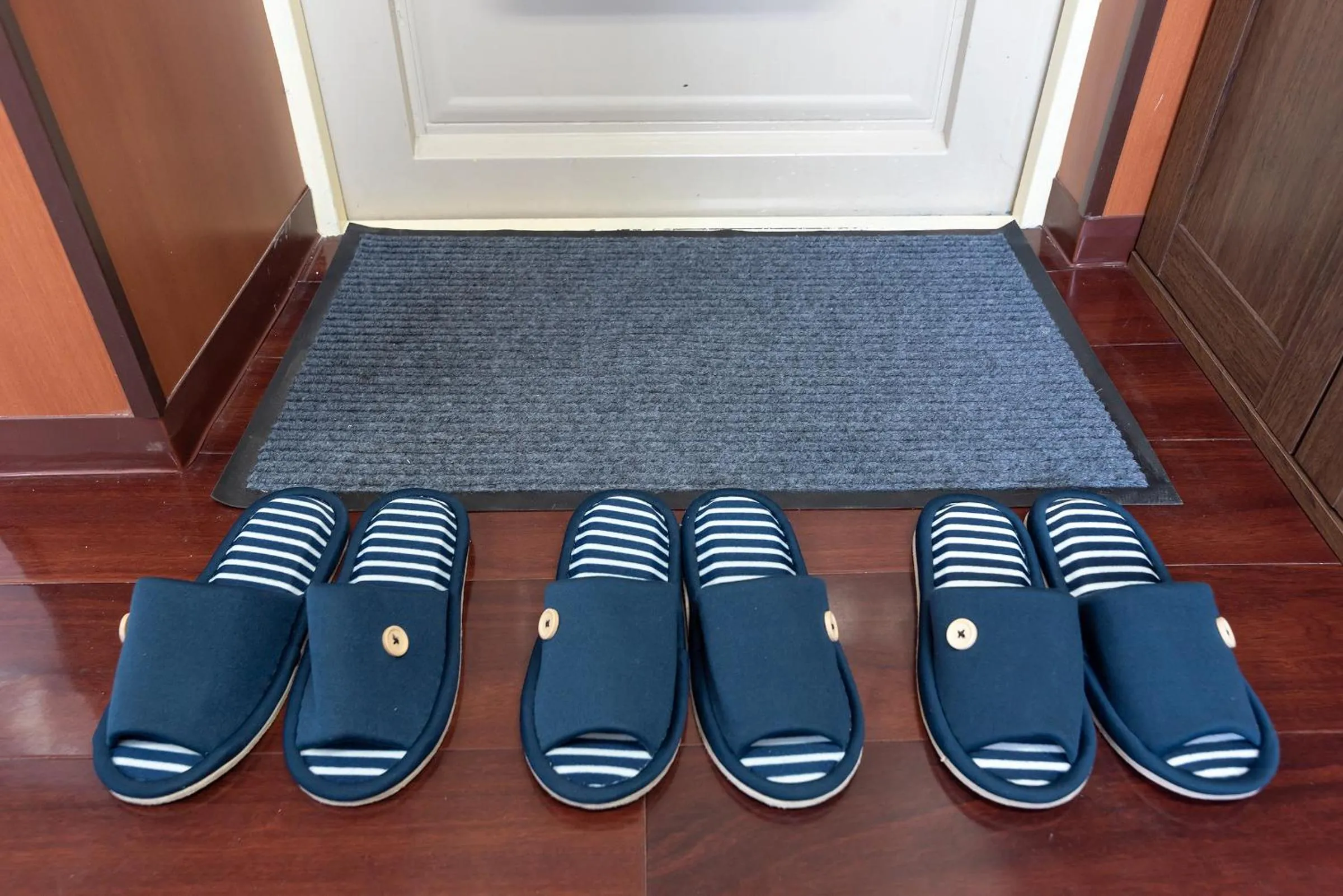 Uhome Iriya Apartment