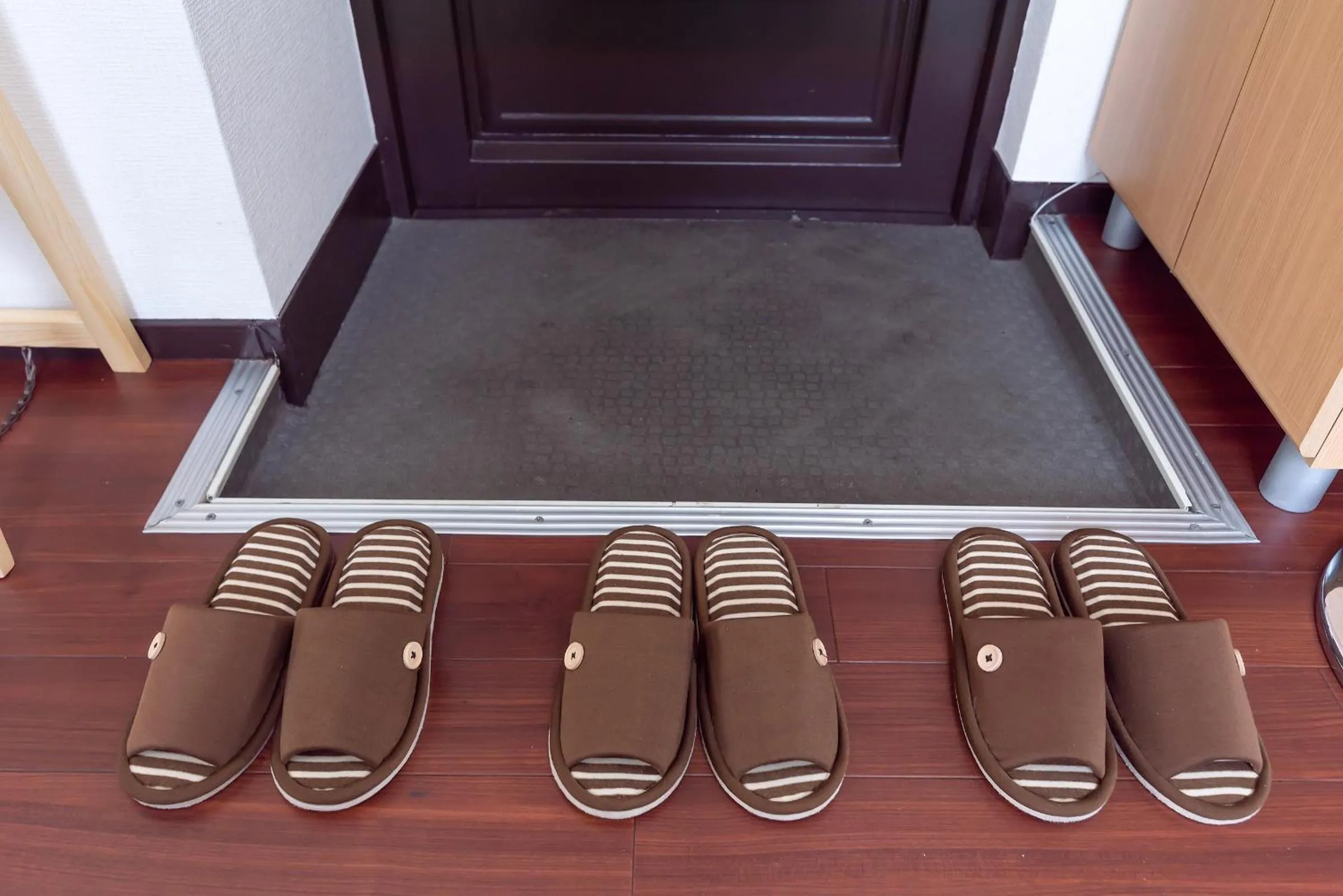 Uhome Iriya Apartment