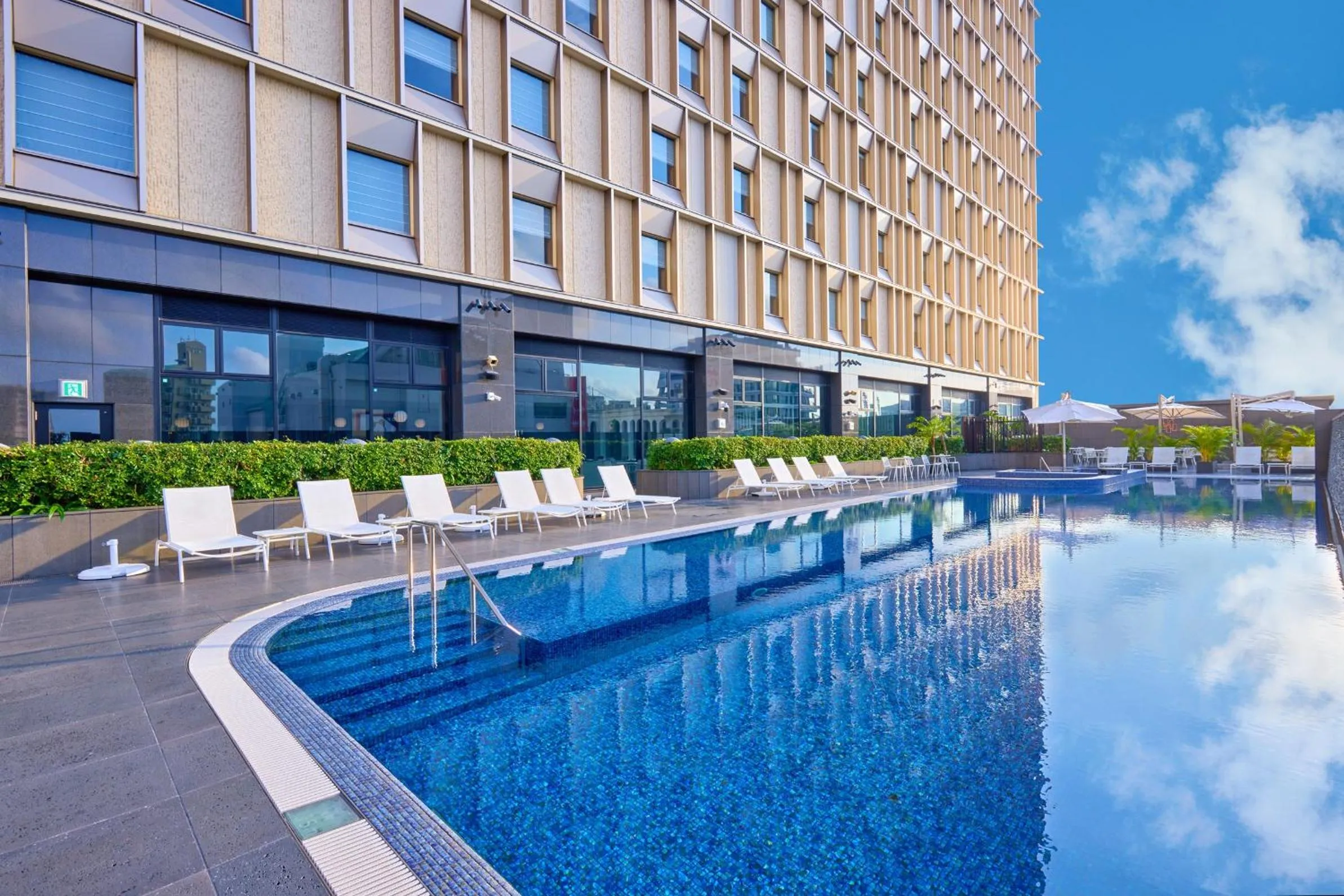 Swimming pool in Hotel Collective