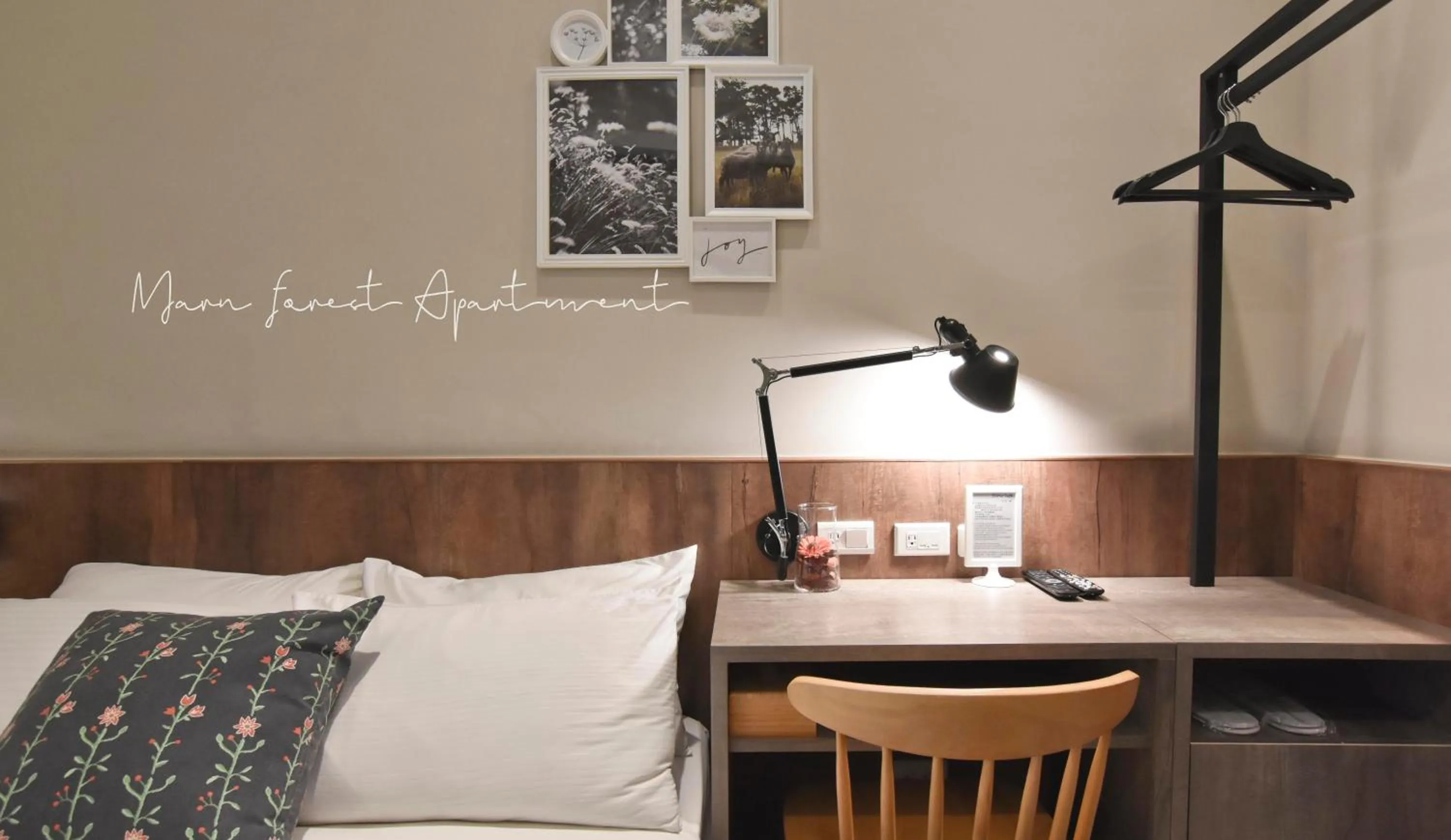 Bed in Morn forest apartment