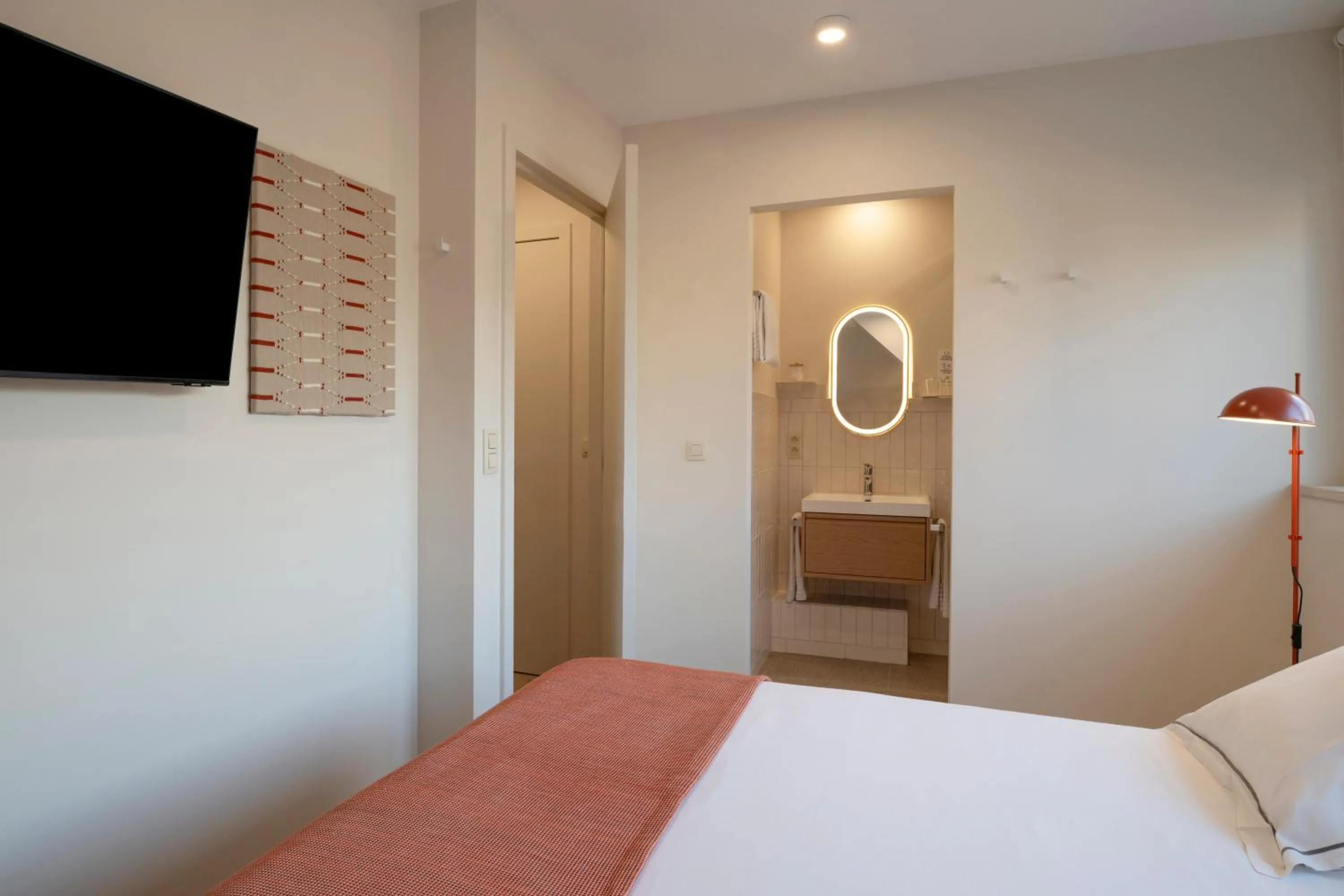 Bed in Made in Catherine