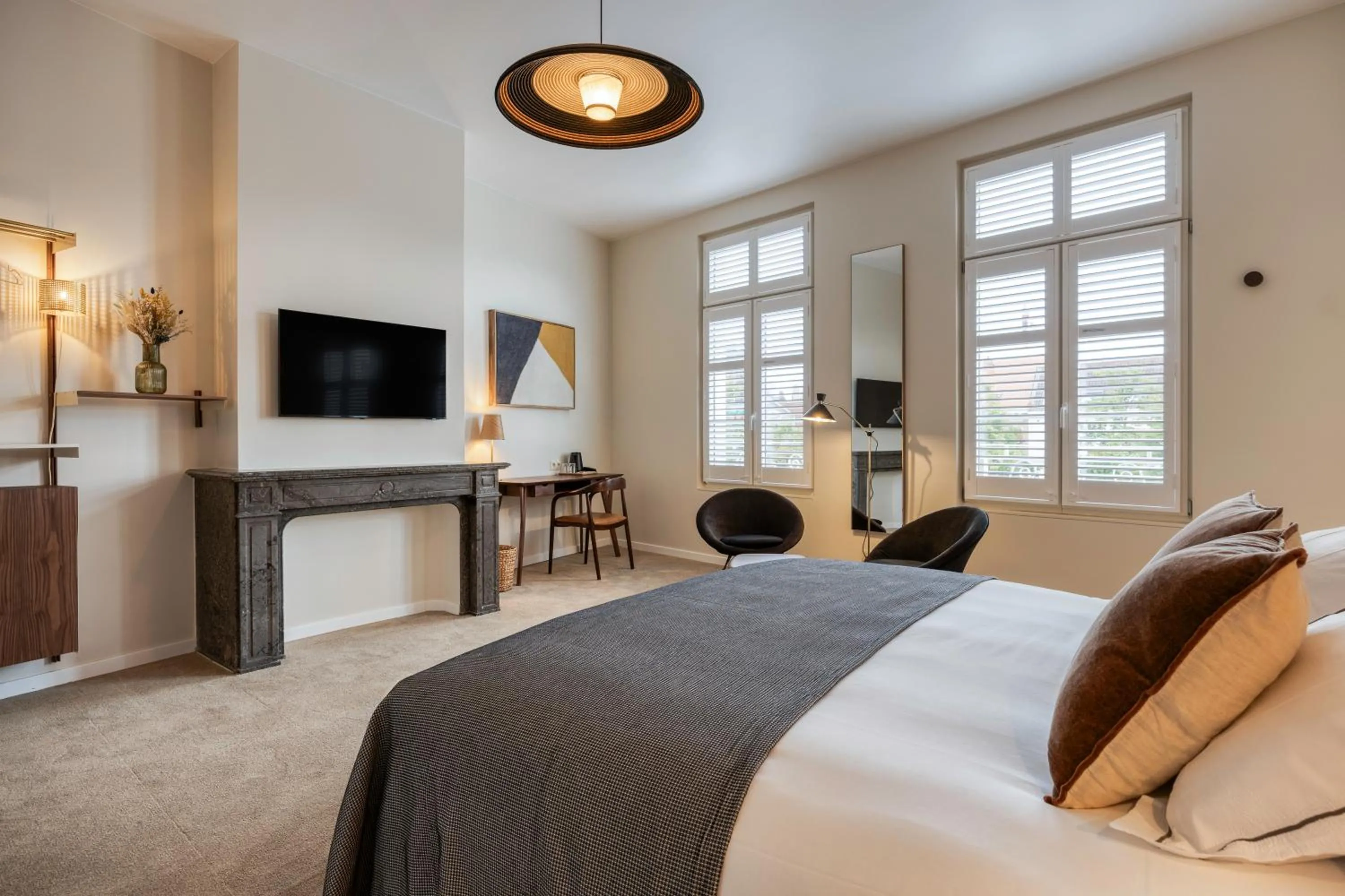 Bedroom, Bed in Made in Catherine