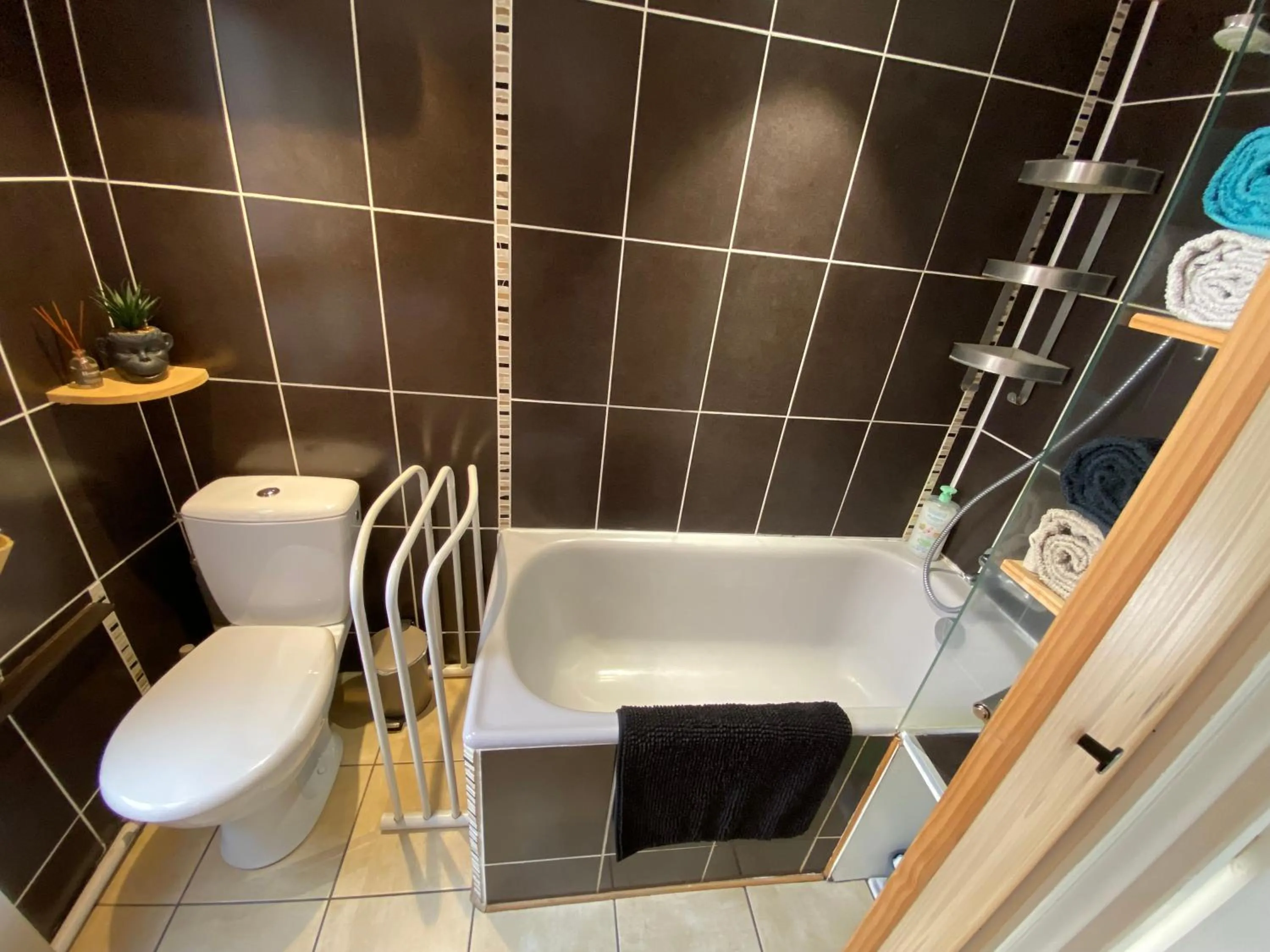 Toilet in Le gîte du Bessat