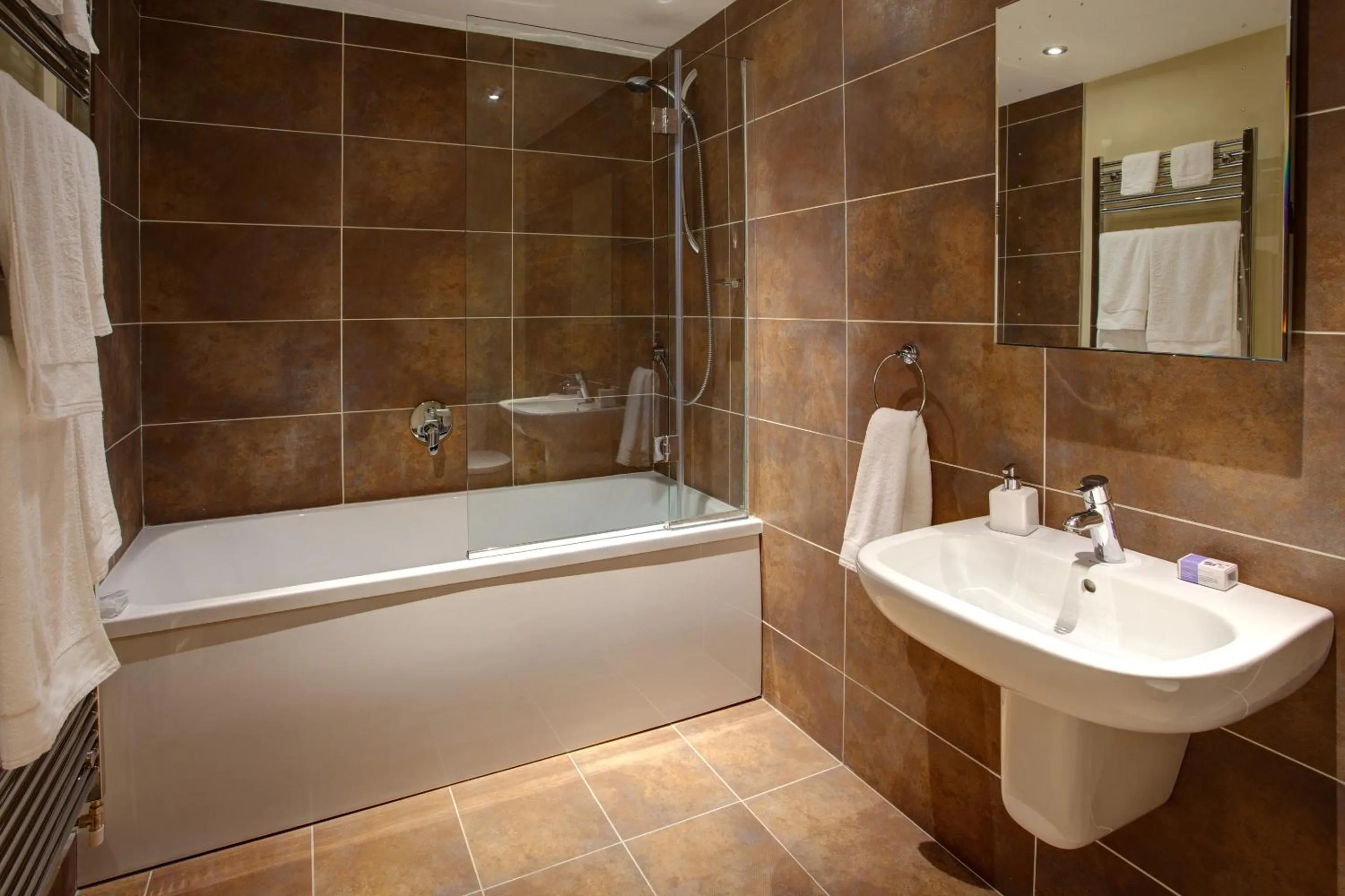 Bathroom in Ballylagan Organic Farm