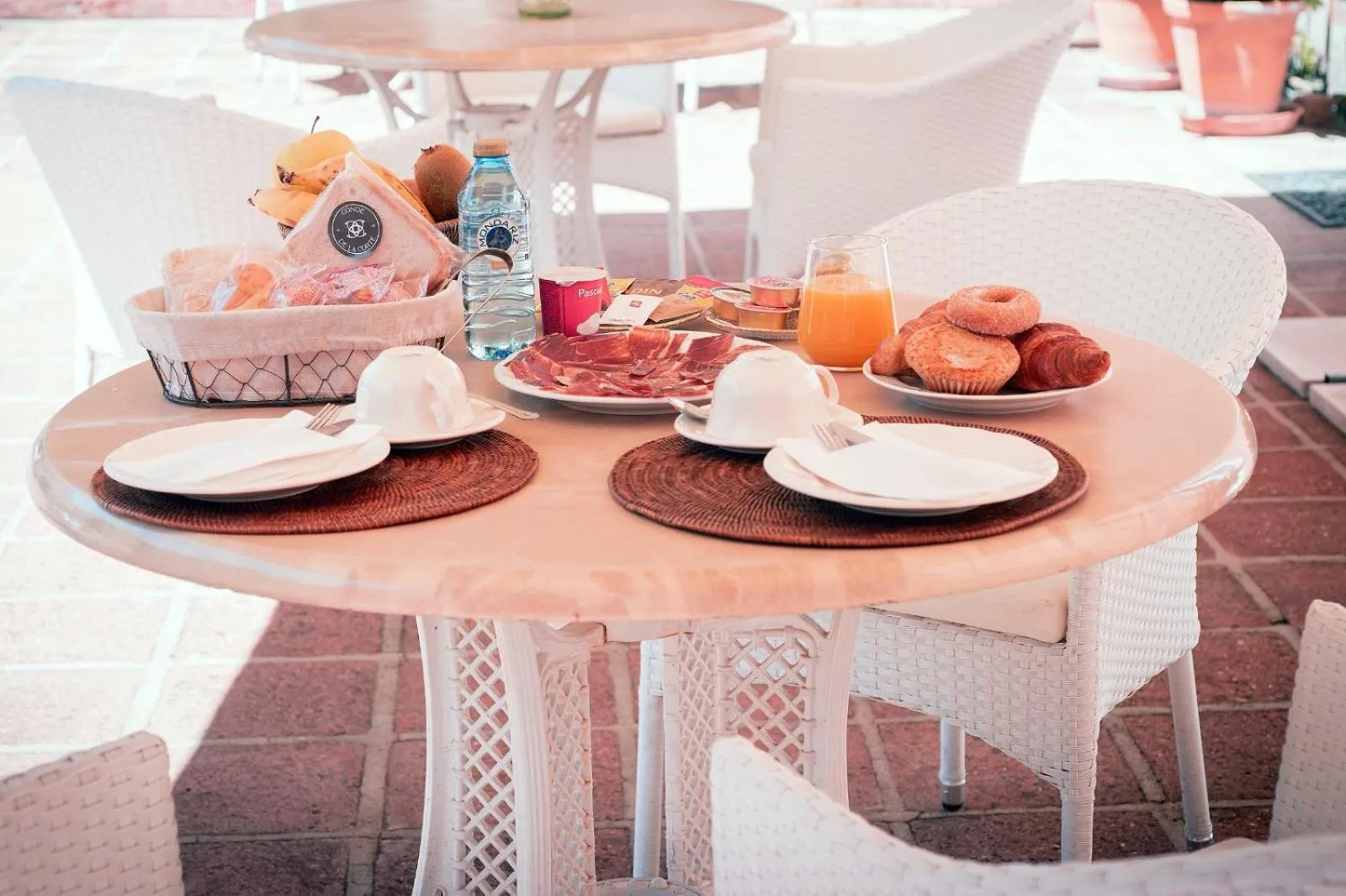 Breakfast in Hotel Boutique Conde de la Corte