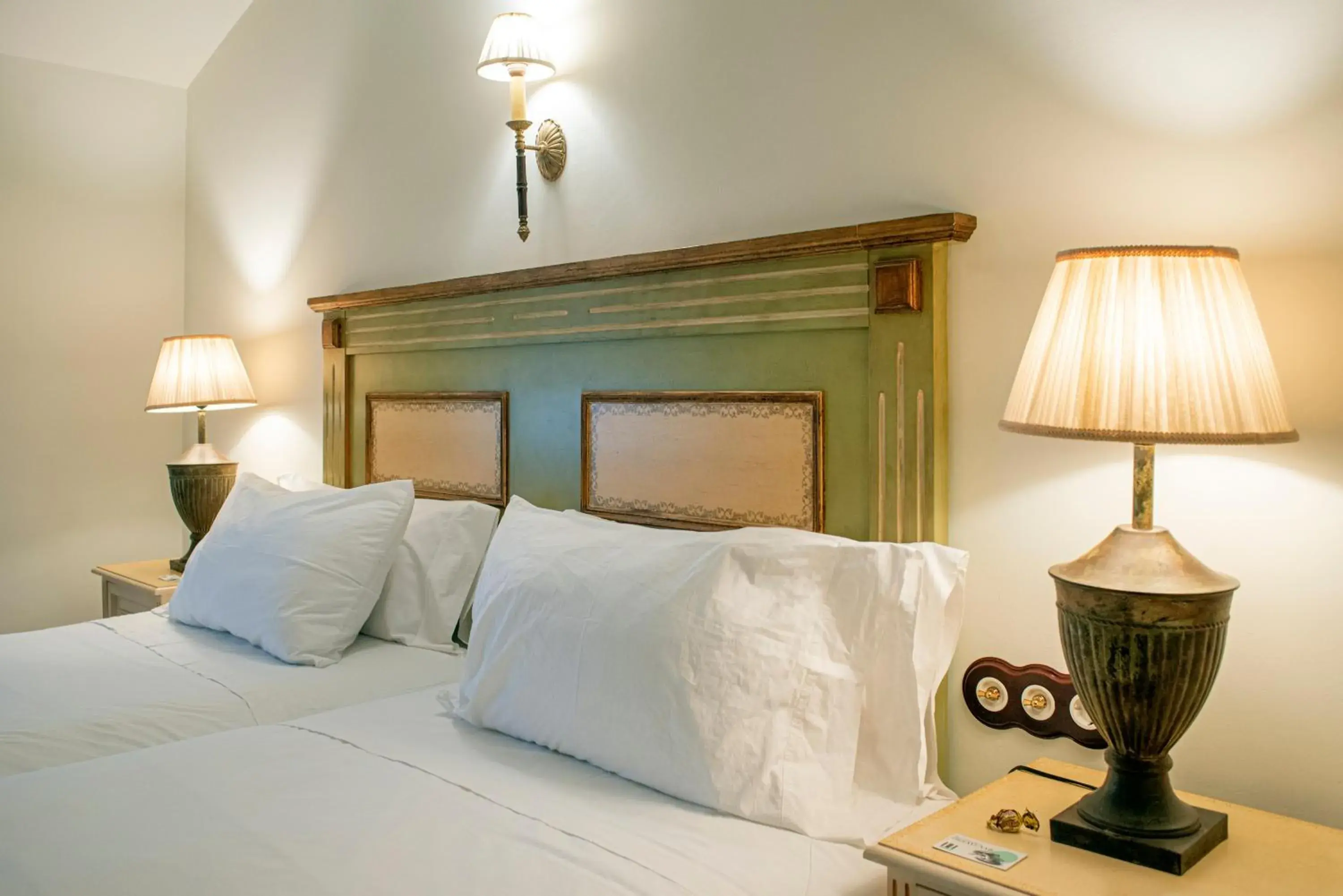 Standard Twin Room - single occupancy in Hotel Boutique Conde de la Corte Standard Twin Room - single occupancy in Hotel Boutique Conde de la Corte