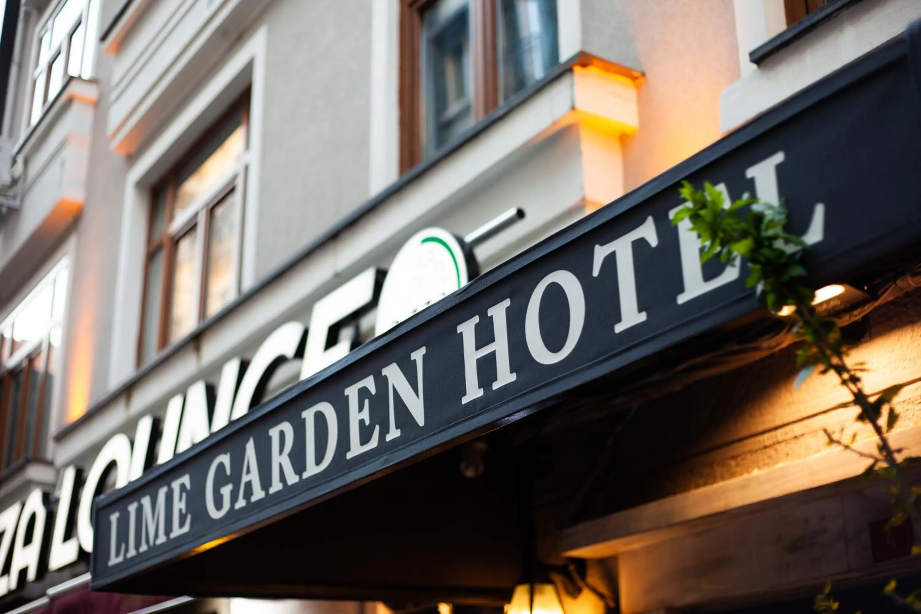 Facade/entrance in Lime Garden Hotel