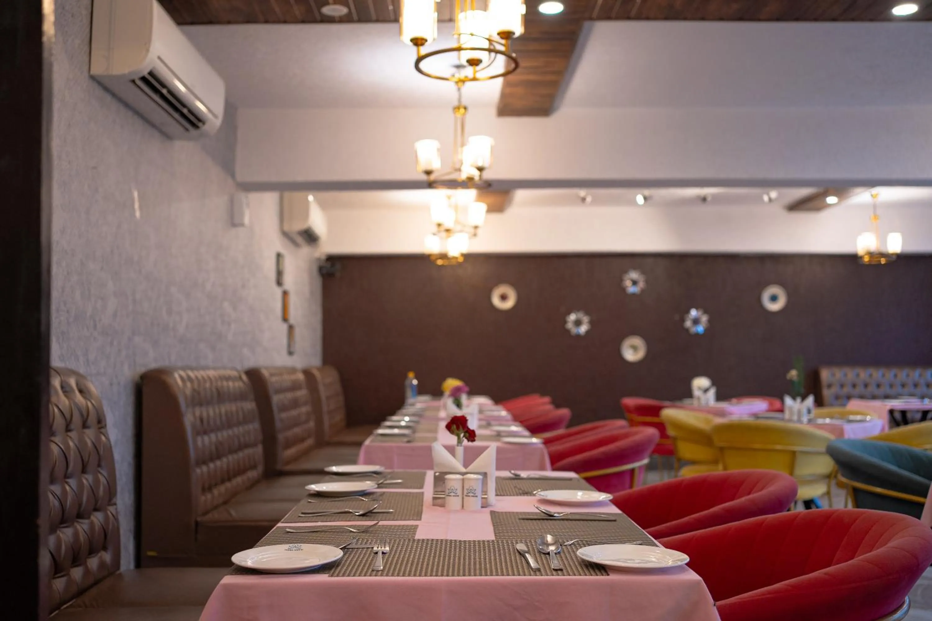 Restaurant/places to eat in Indira Nikunj Rubystone Exotic