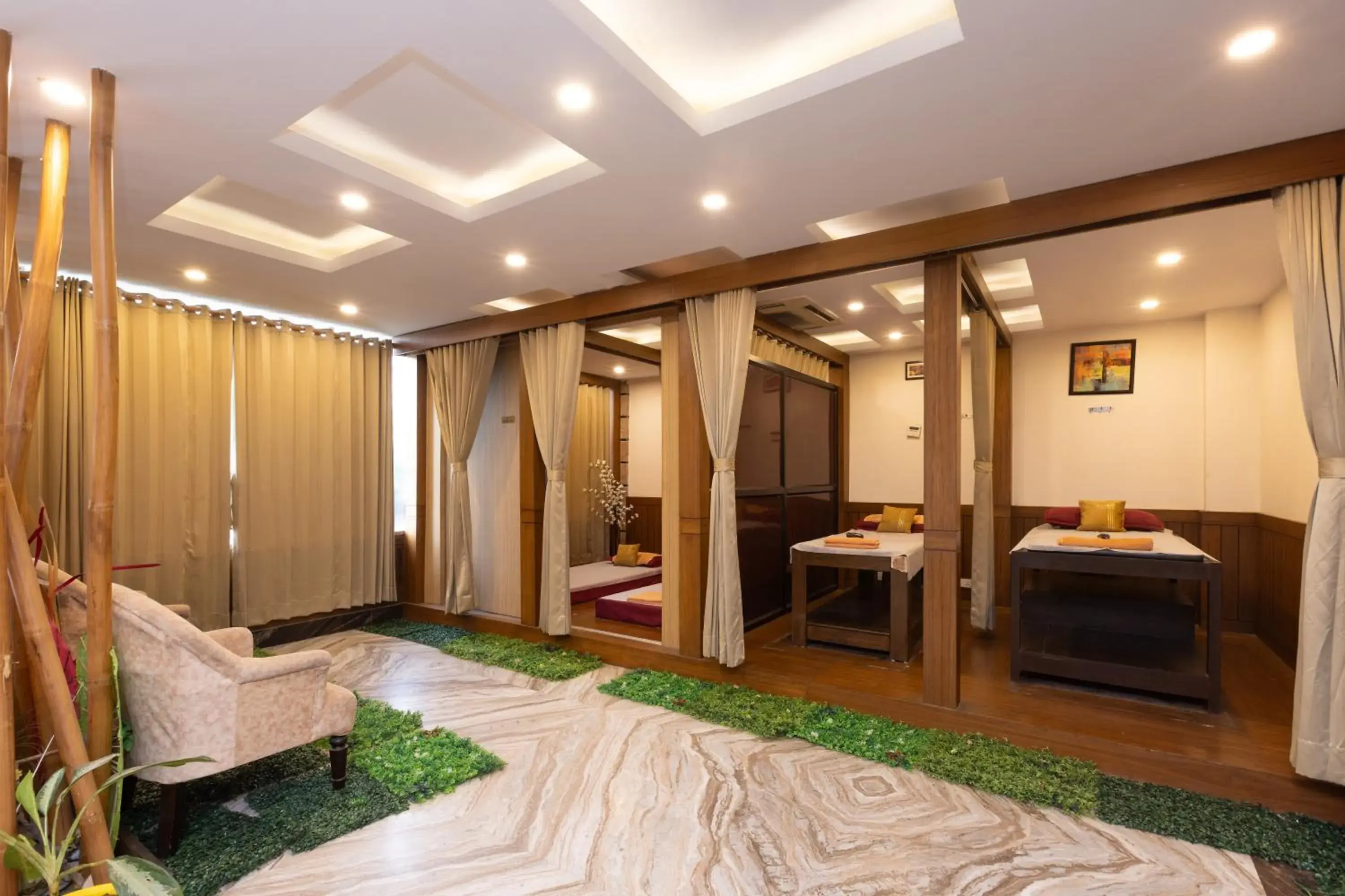 Spa and wellness centre/facilities, Bed in Indira Nikunj Rubystone Exotic Spa and wellness centre/facilities, Bed in Indira Nikunj Rubystone Exotic