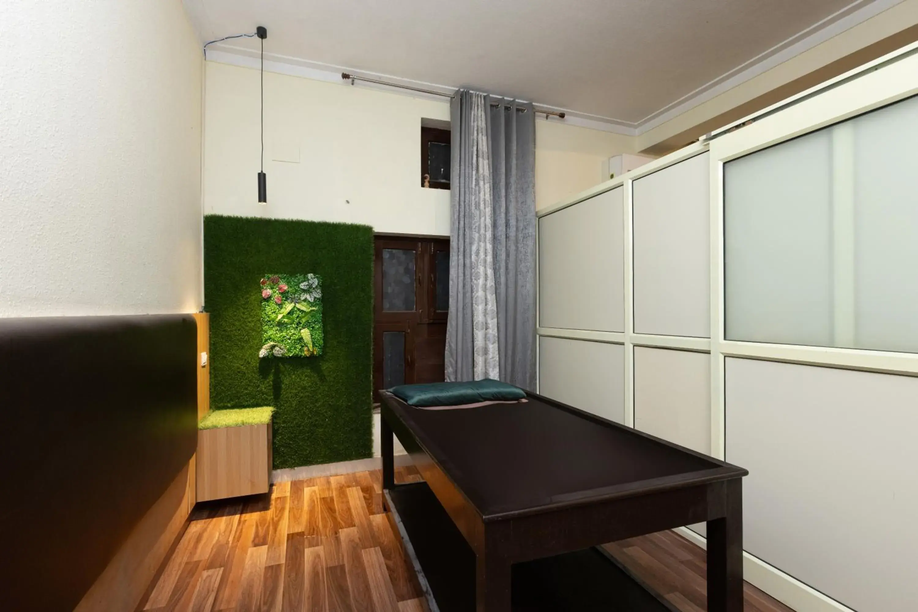 Spa and wellness centre/facilities in Indira Nikunj Rubystone Exotic Spa and wellness centre/facilities in Indira Nikunj Rubystone Exotic