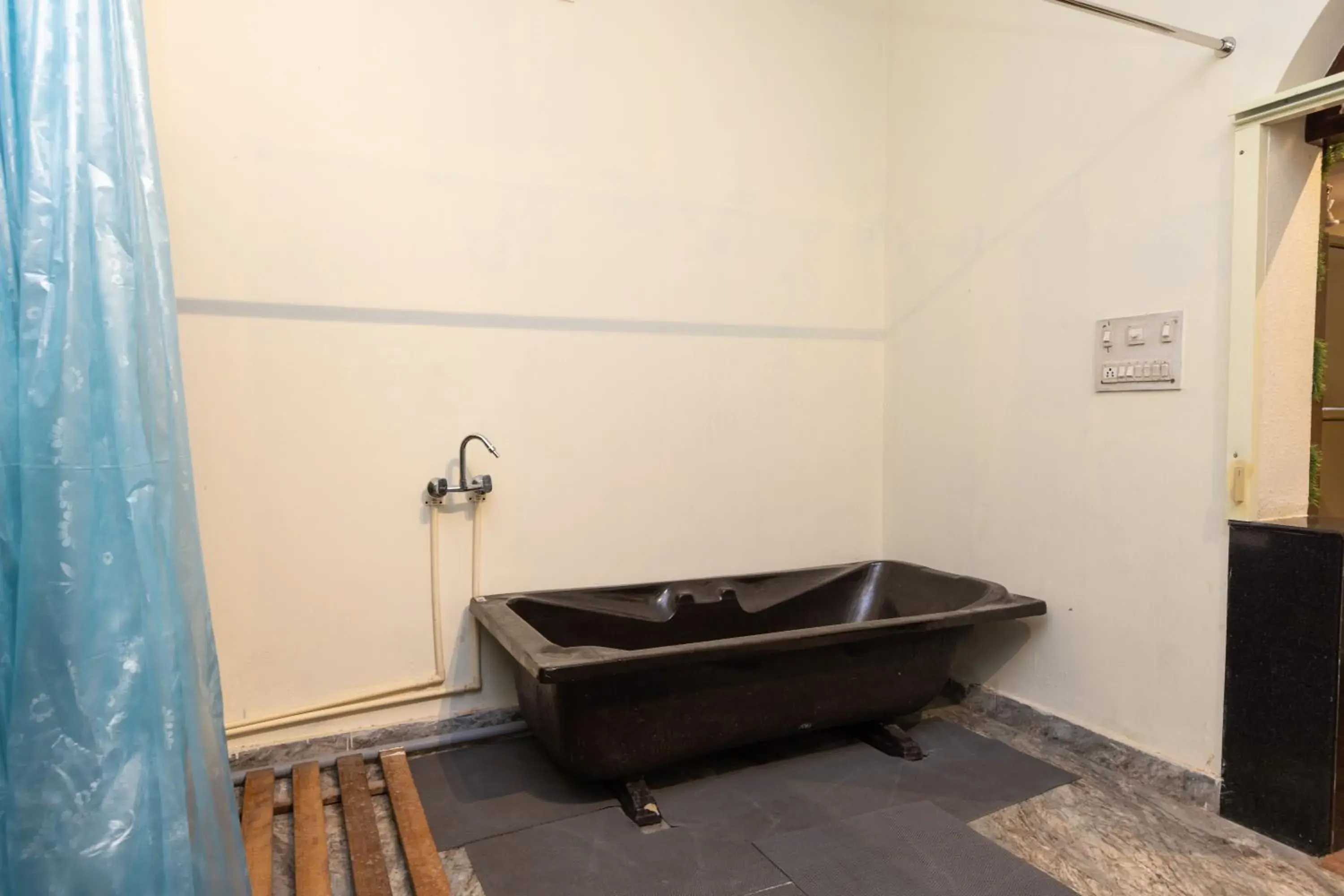 Spa and wellness centre/facilities in Indira Nikunj Rubystone Exotic Spa and wellness centre/facilities in Indira Nikunj Rubystone Exotic