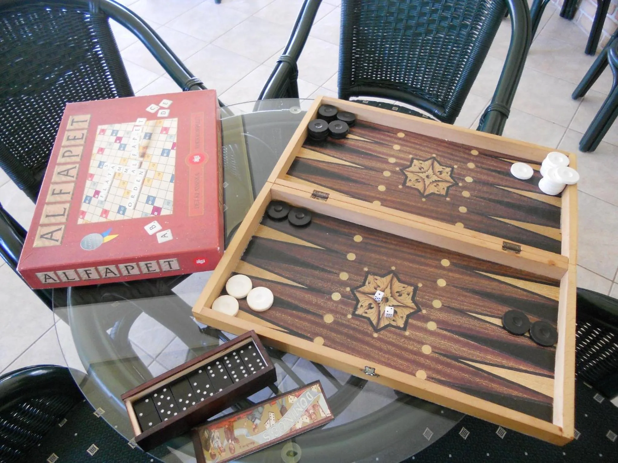 Entertainment in Aspri Petra Apartments