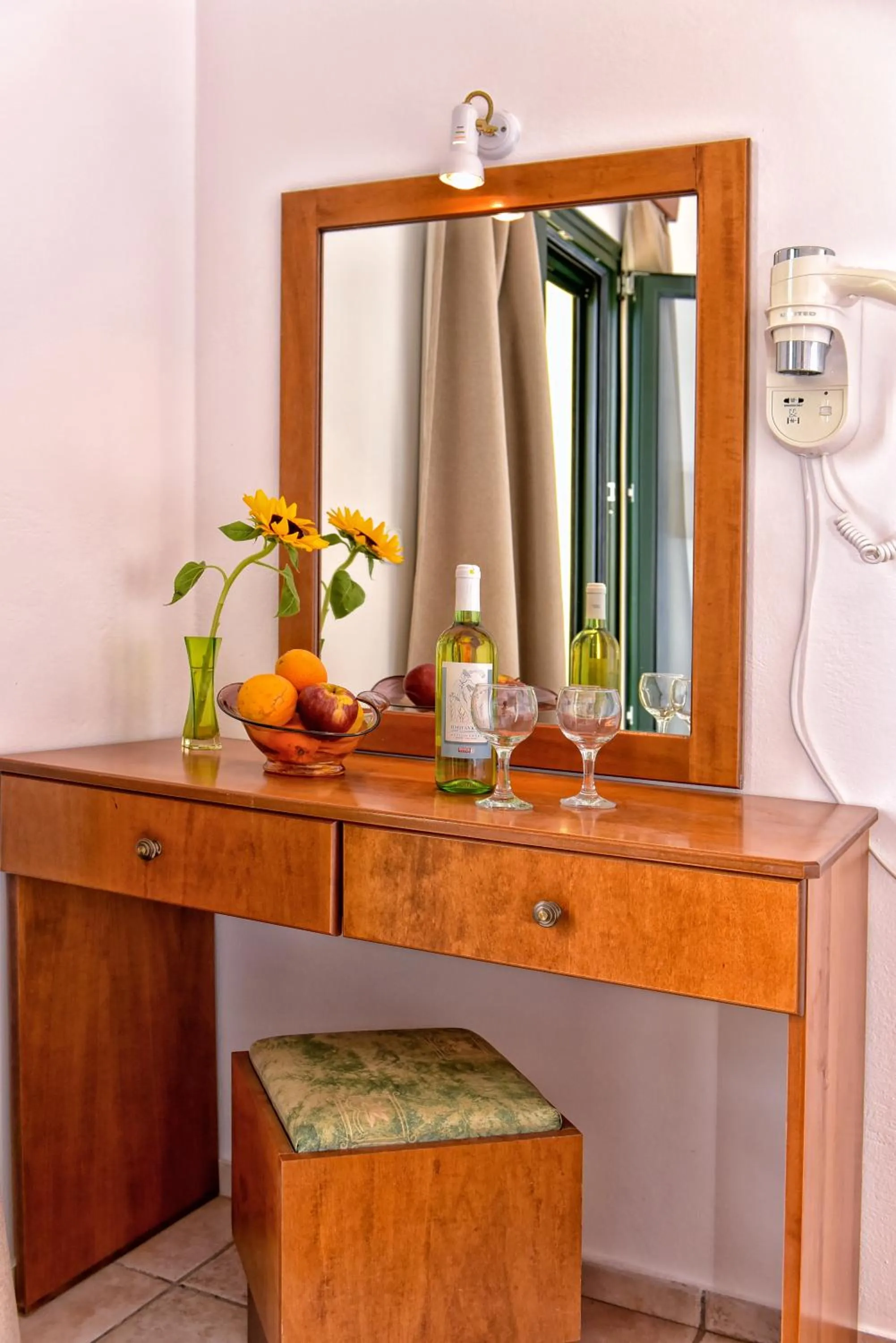 Drinks in Aspri Petra Apartments