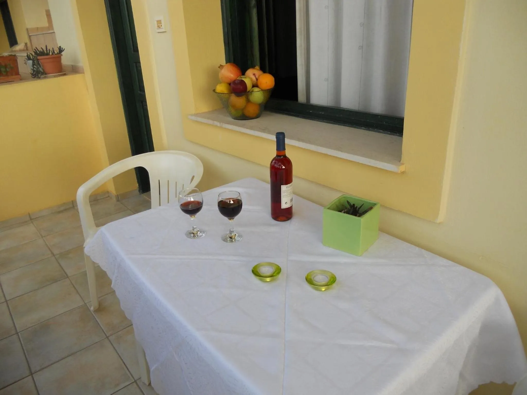 Balcony/Terrace in Aspri Petra Apartments