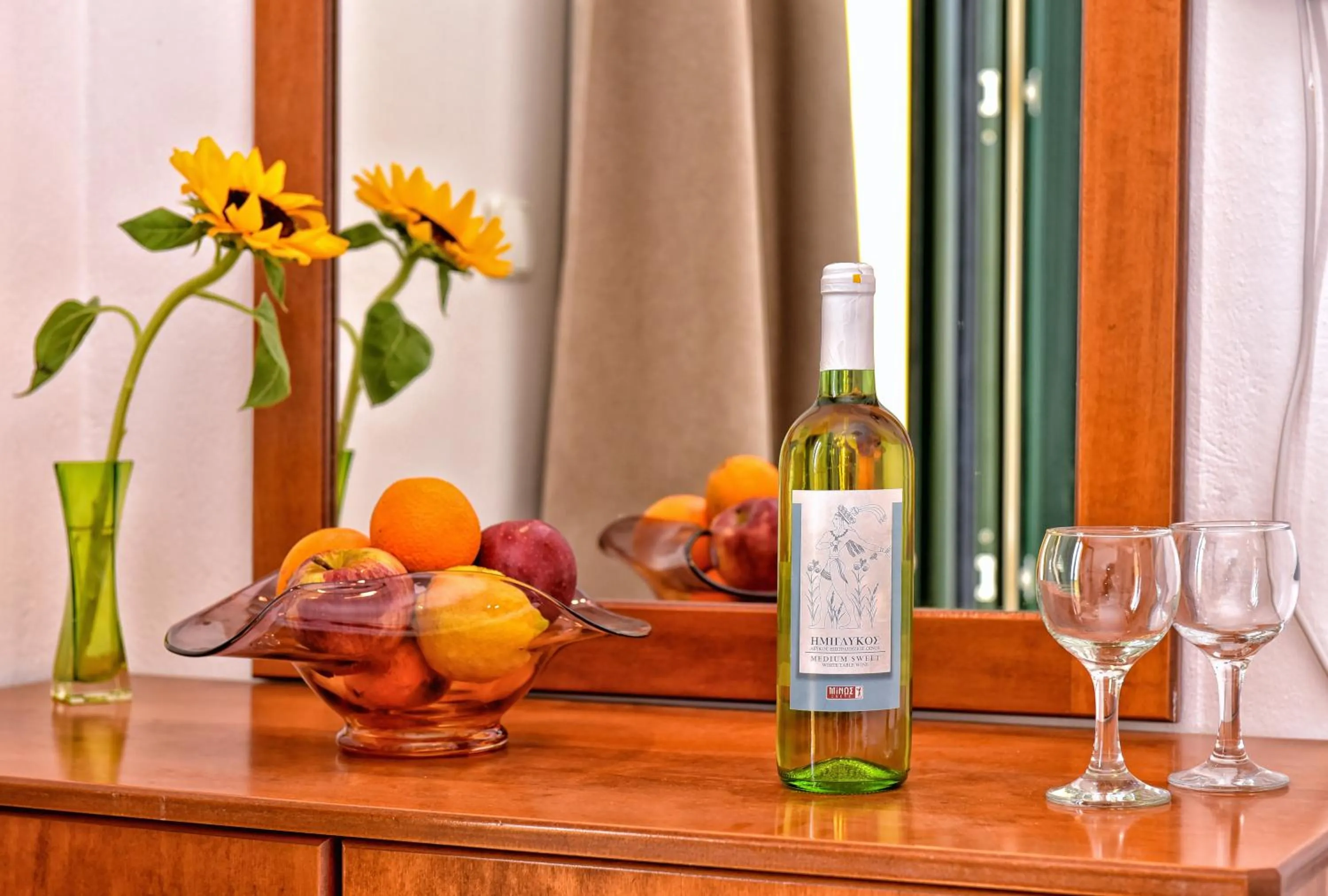 Decorative detail in Aspri Petra Apartments